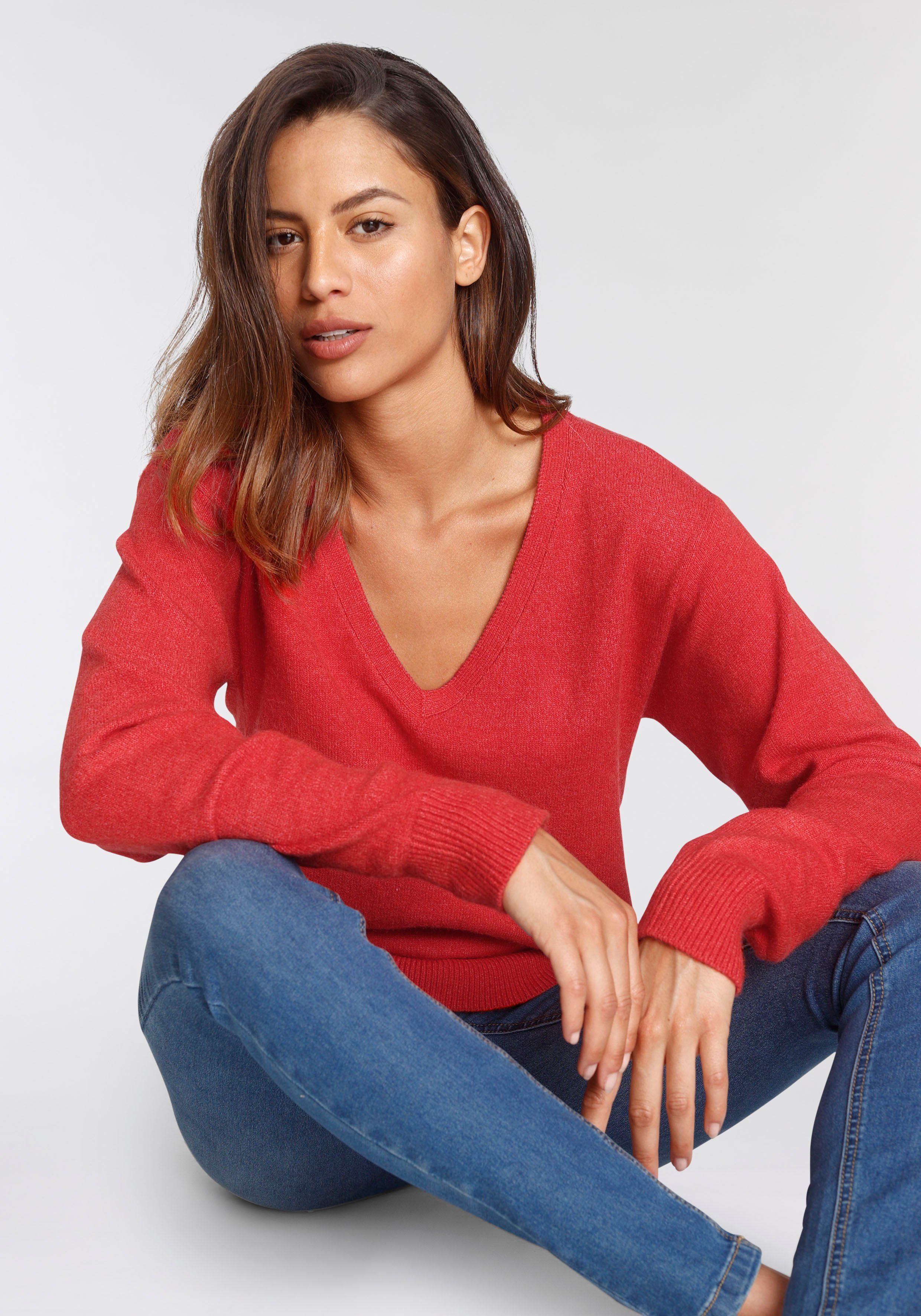 Tamaris V-Ausschnitt-Pullover mit Frontbiese. Reduzierter Preis € 23,99. Unverbindliche Preisempfehlung € 29,99, (€ 23,99 pro 1 Stk)