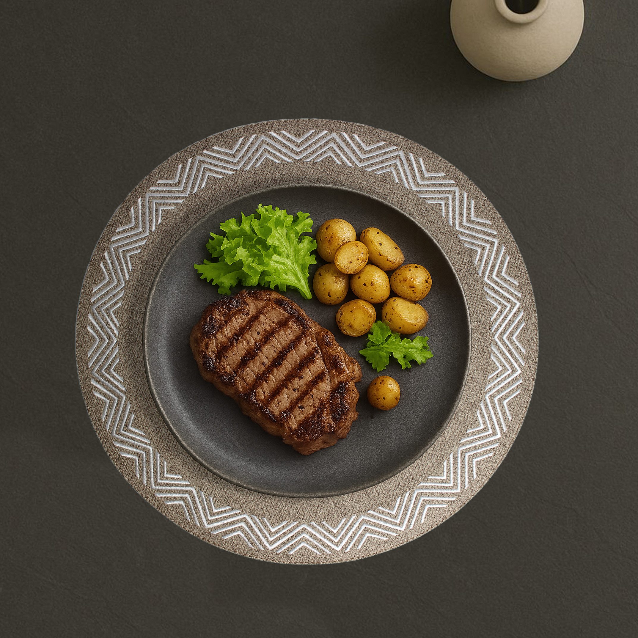 Signature Home Collection Platzset Platzset Tischset 4-er Set rund Leinenoptik Muster Kunstleder, (Set, 4-St., 4 Platzdecken), abwischbar & pflegeleicht, bestickt