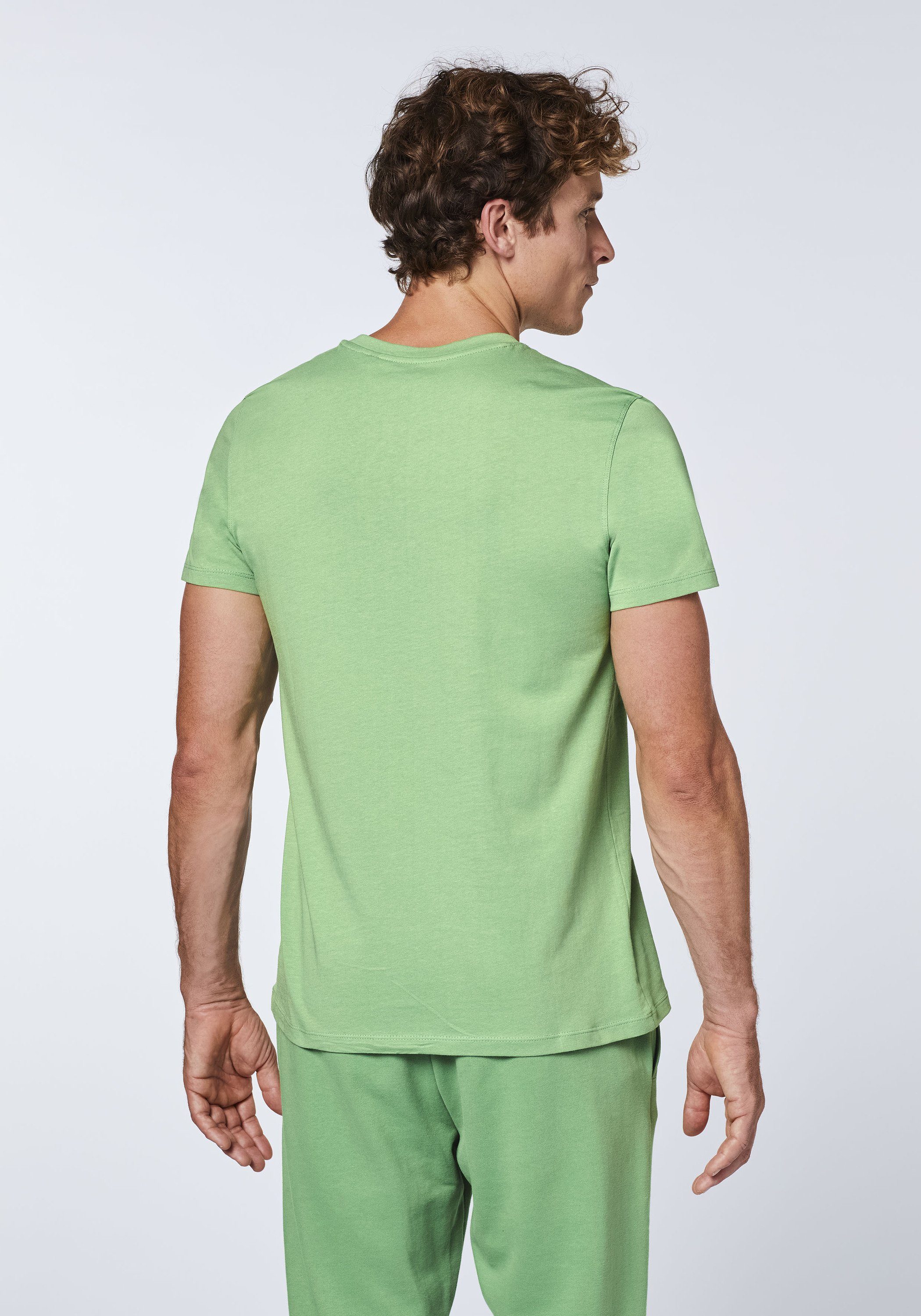 Jeans 16-6116 Oklahoma Shale mit Green Print-Shirt Travel-Print