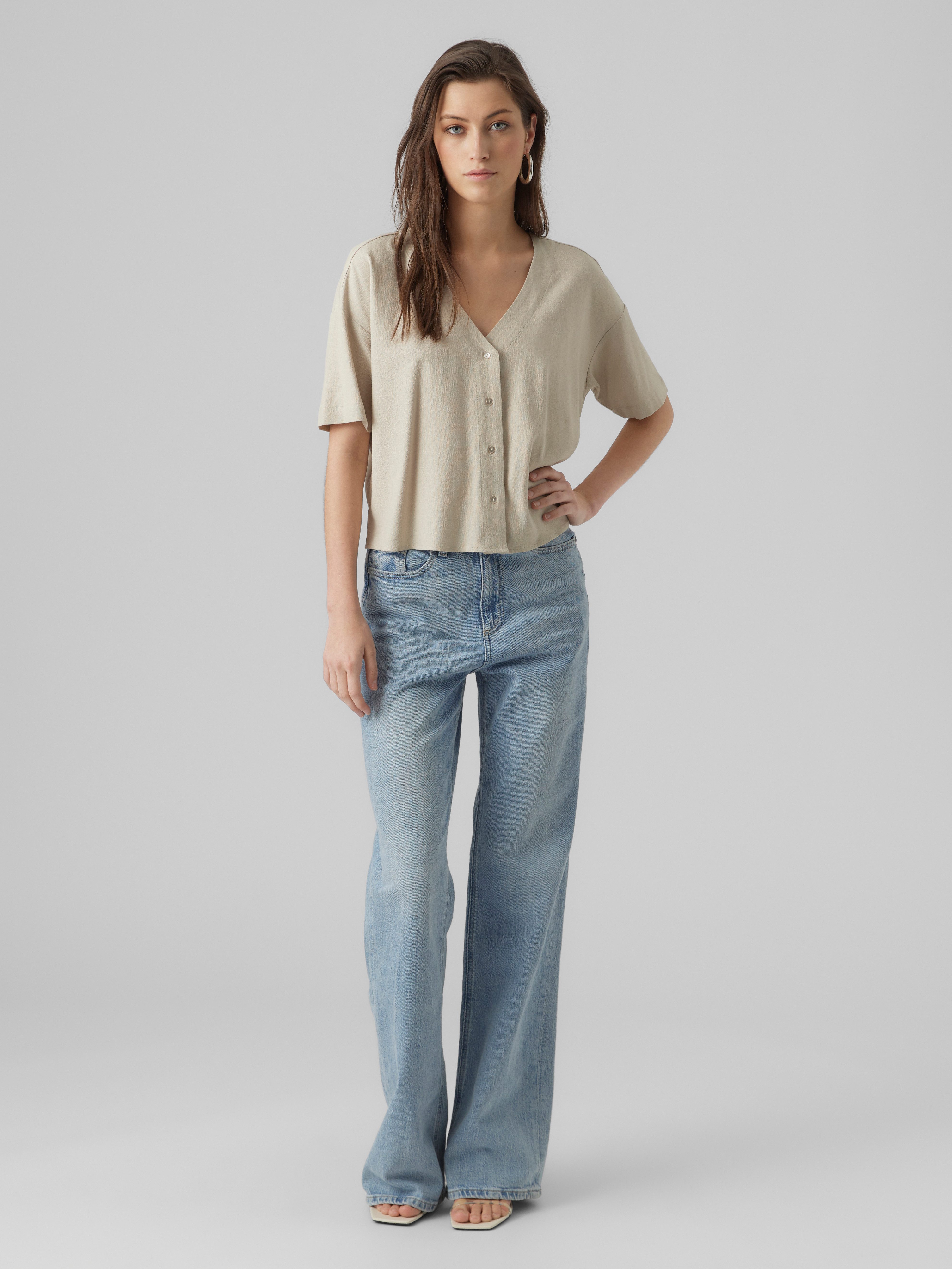 Vero Moda Kurzarmshirt VMJESMILO 2/4 SHIRT WVN GA NOOS mit V-Ausschnitt