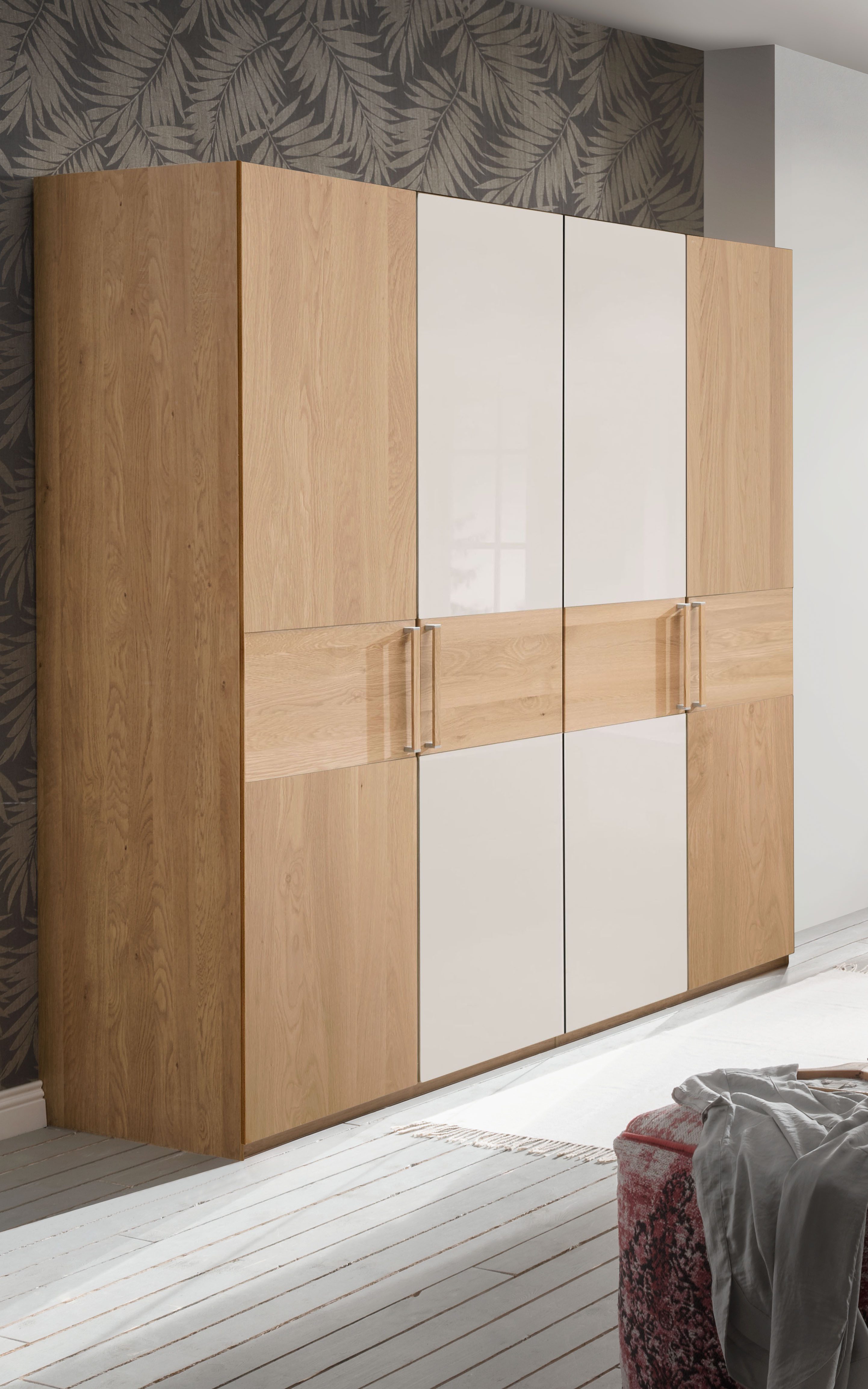 WIEMANN Kleiderschrank Kiruna mit Champagnerglas