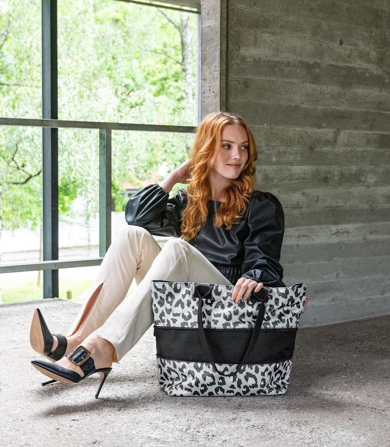 REISENTHEL® Tragetasche SHOPPER E1, 18 Liter, Grau, Schwarz, Weiß, (1-tlg), mit Reißverschluss, wasserabweisend