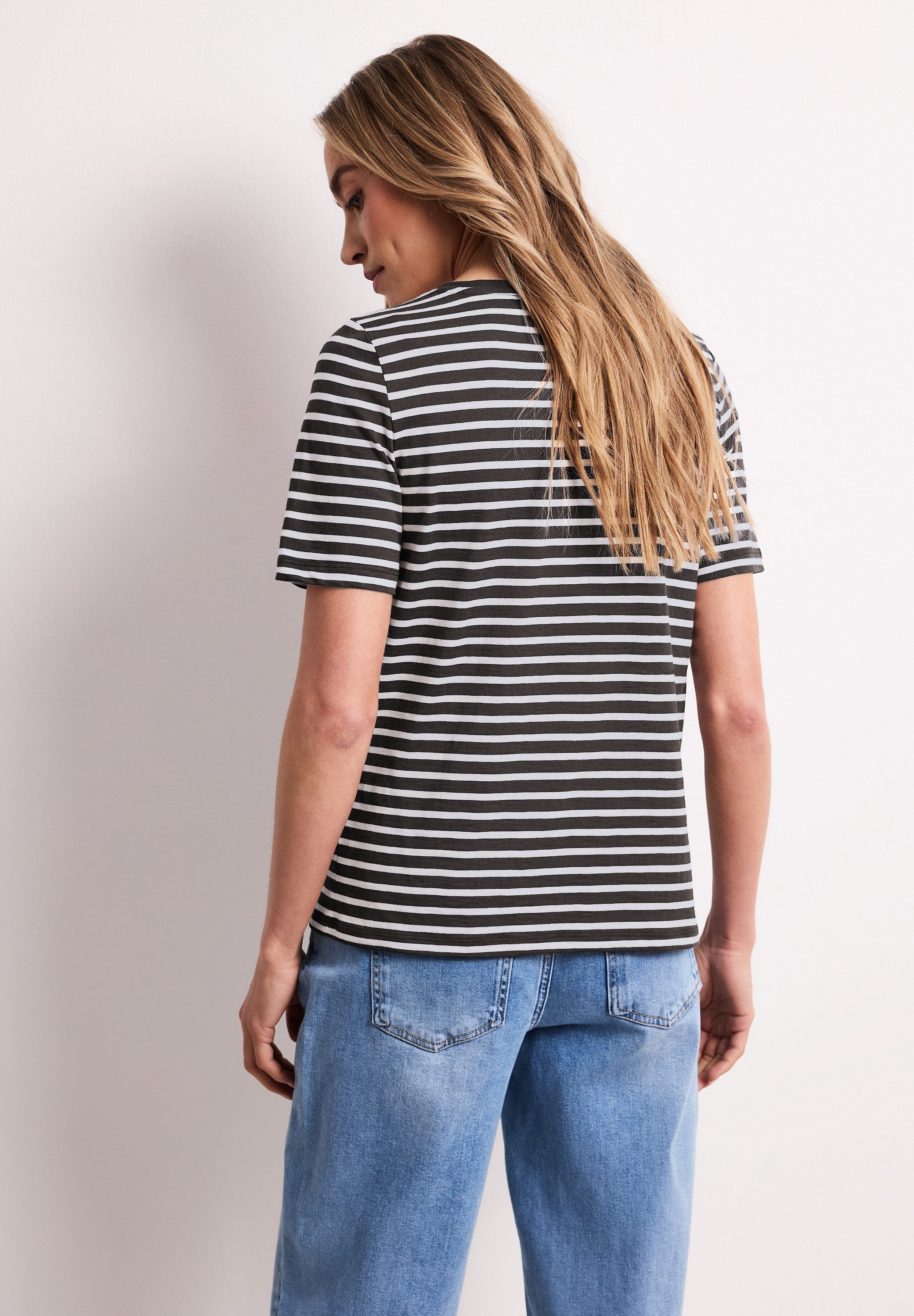 STREET ONE T-Shirt mit abgerundetem V-Ausschnitt – Bild 2 von 5