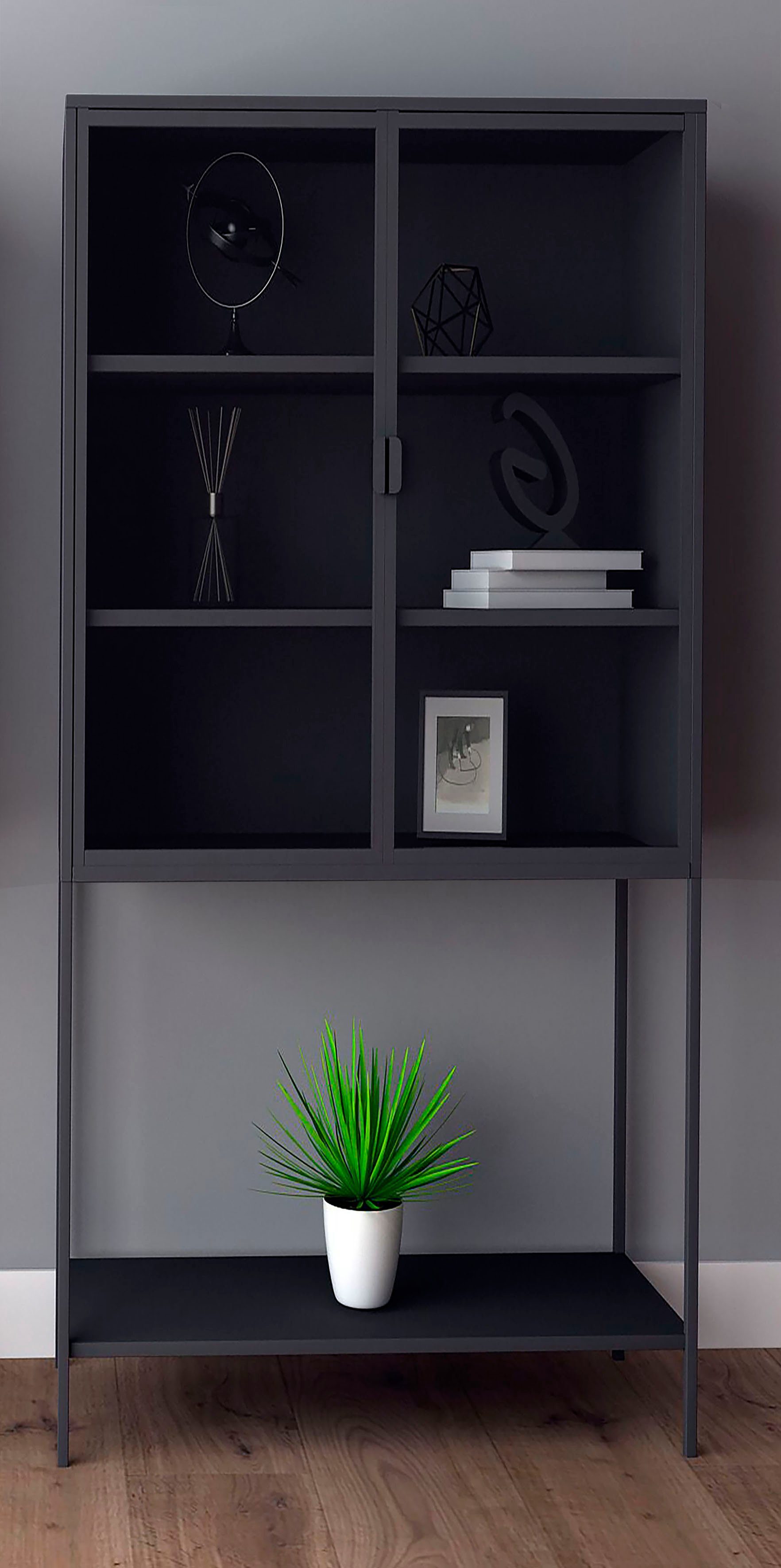 mit Vitrine matt Metallmöbel designorientiertes Homexperts schwarz Oberfläche mit Glastüren, Highboard in pulverbeschichteter Classic