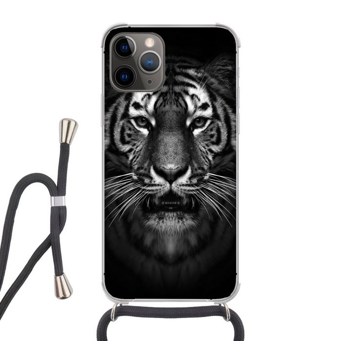 MuchoWow Handyhülle Tiger - Tiere - Schwarz - Weiß - Porträt - Wild Handyhülle Telefonhülle Apple iPhone 13 Pro