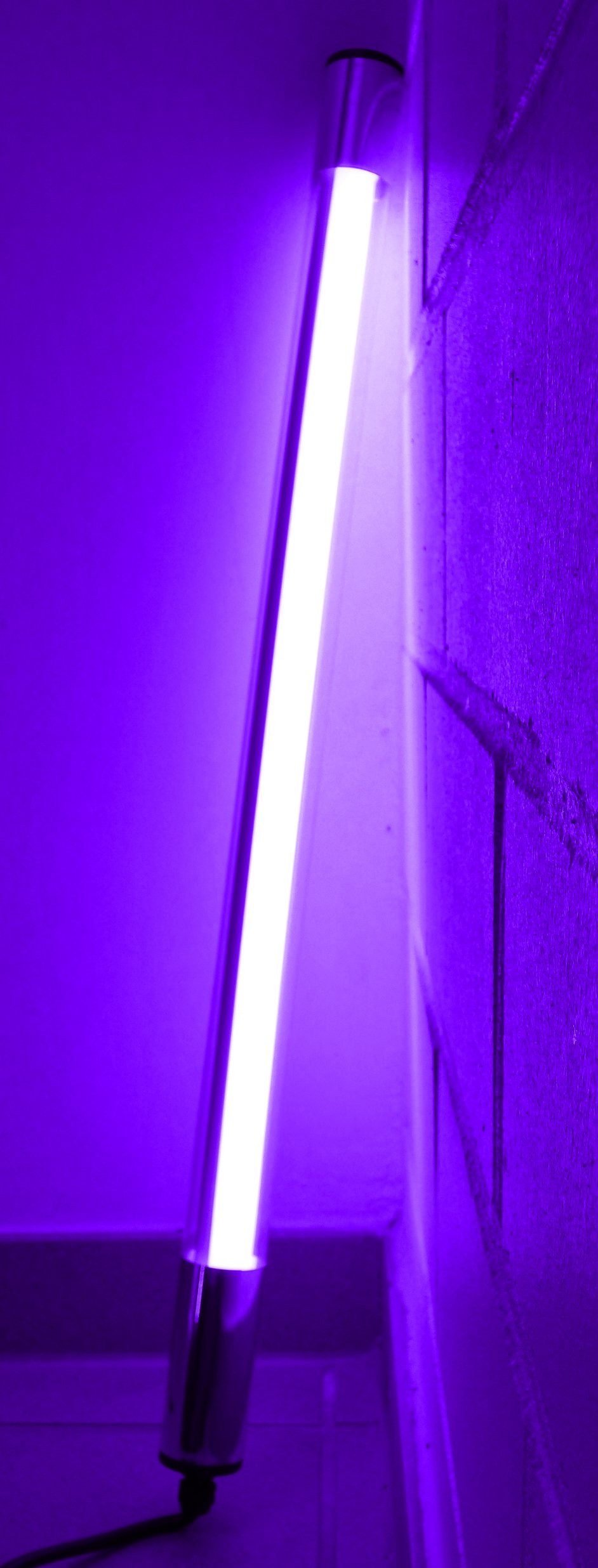 XENON LED Wandleuchte 9652 LED Leuchtstab 10 Watt Violett 63cm IP44 mit LED Kunststoff Röhre, Xenon / Violett – Bild 2 von 5