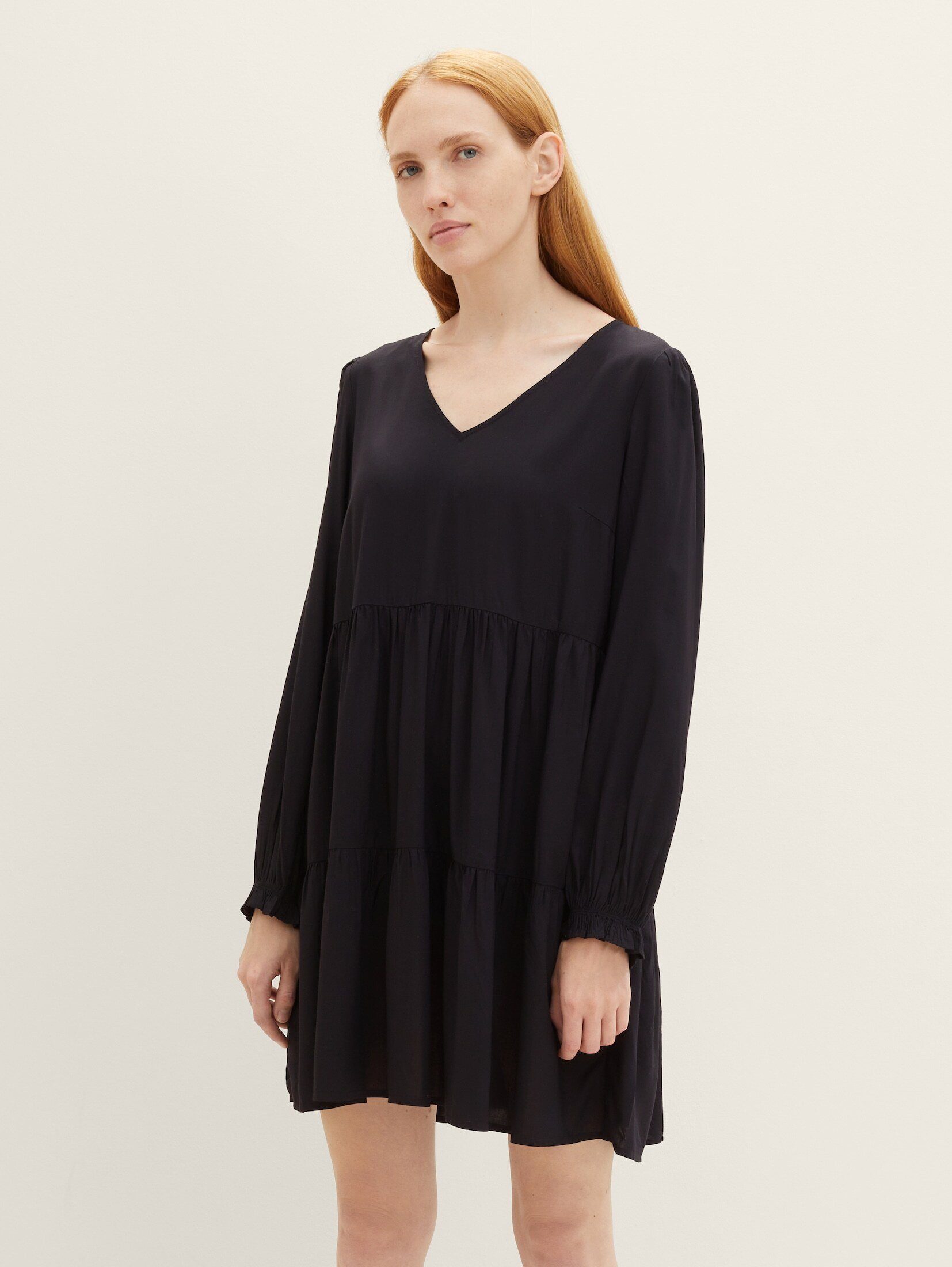 TOM TAILOR Damen T-Shirt Mit Ballonärmeln | Lässiges Overshirt | Nachhaltige BE PART Kollektion TOM TAILOR Damen T-Shirt Mit Ballonärmeln | Lässiges Overshirt | Nachhaltige BE PART Kollektion