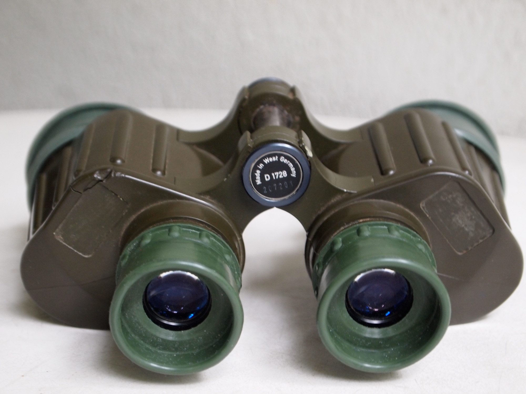 Hensoldt Wetzlar Bundeswehr Fernglas Fero D16 8x30 für Jäger oder Outdoor Fernglas