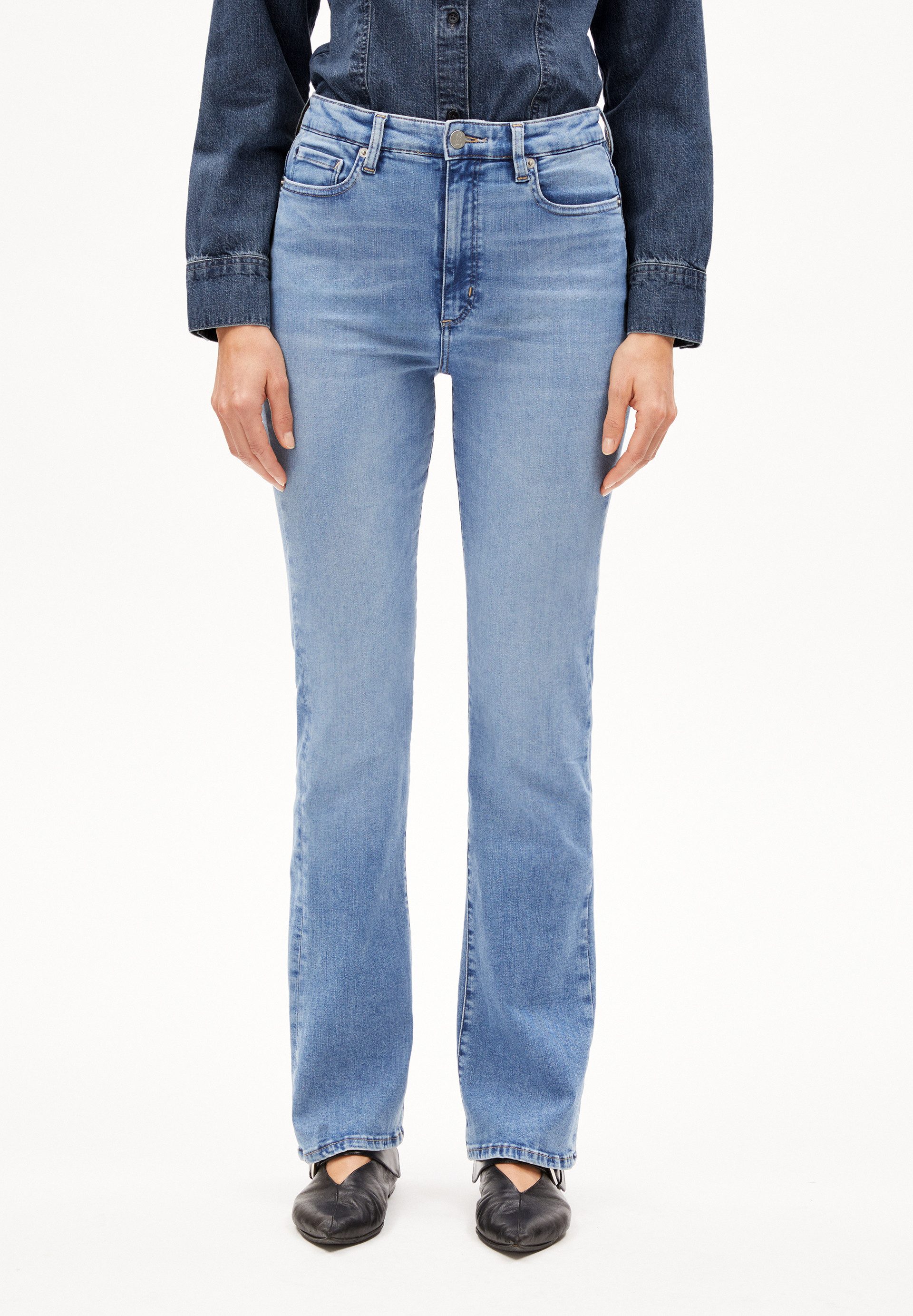 Armedangels Slim-fit-Jeans LINNAA Bootcut Jeans Bio-Baumwoll Mix X-Stretch günstig online kaufen