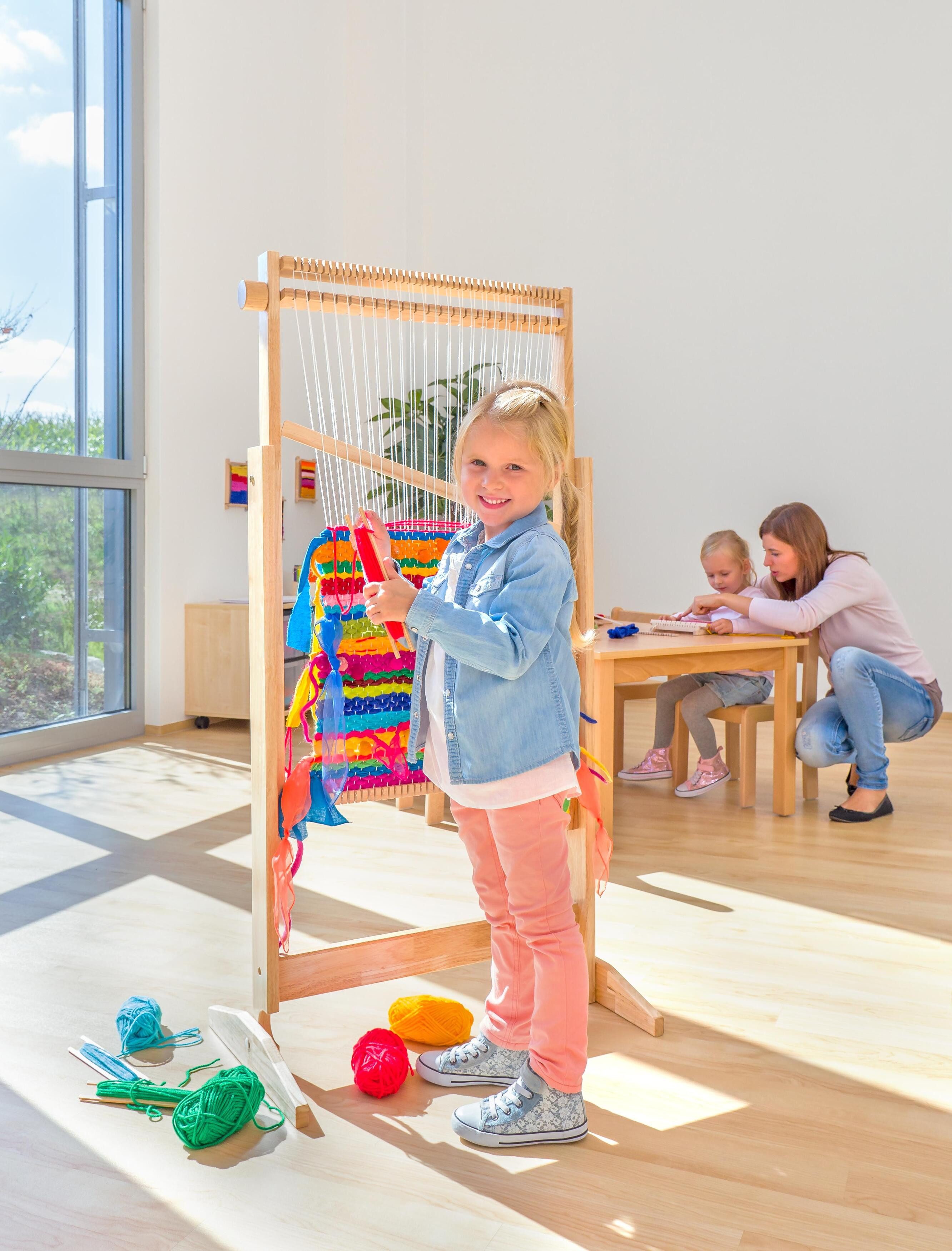 Betzold Lernspielzeug Riesen-Webrahmen – großer Kinderwebrahmen Webprojekte