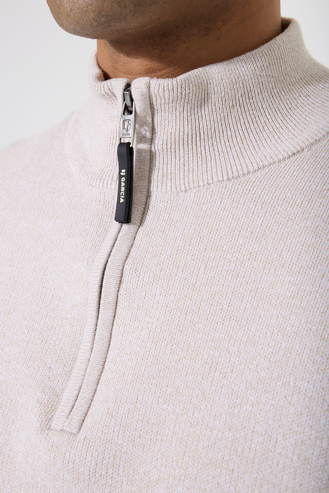Garcia Rundhalspullover Garcia Herren Pullover Troyer-Zip - sand (1-tlg)