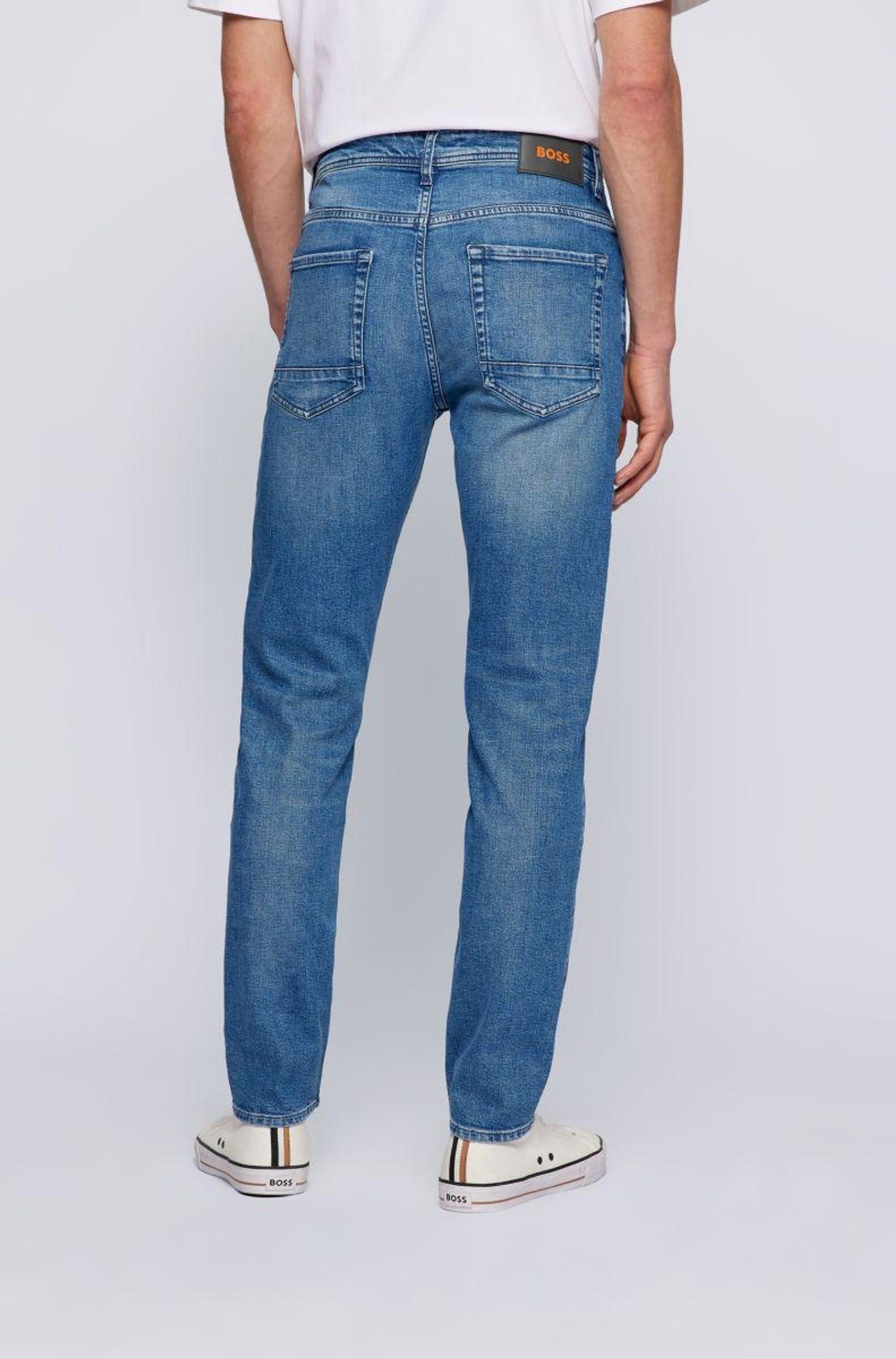 BOSS ORANGE Slim-fit-Jeans BLAUE JEANS AUS TAPERED-FIT KOMFORTABLEM STRETCH-DENIM