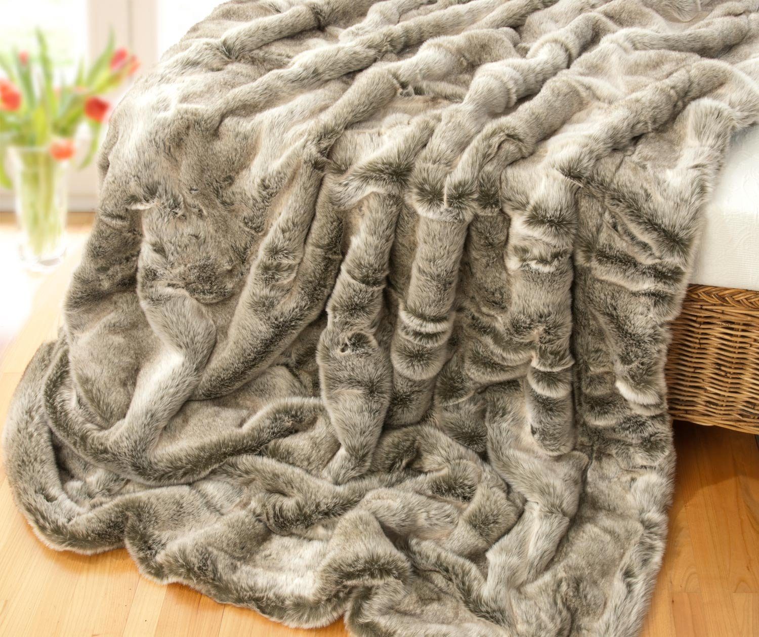 Wohndecke Felldecke (Kunstfelldecke) Grauwolf grau-beige, Wohnen günstig online kaufen
