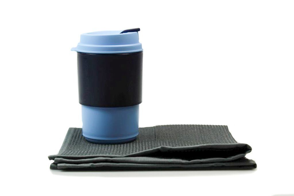 Tupperware To Go Becher 350 Ml – Hellblau/gelb, Spülmaschinenfest, 13 Cm Hoch, 7 Cm Durchmesser