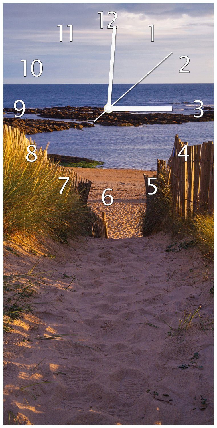 Wallario Wanduhr Weg durch die Dünen zum Meer an der Küste (Uhr aus Acryl)