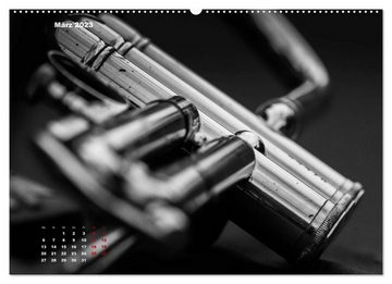 CALVENDO Wandkalender Trompete - Close up (Premium, hochwertiger DIN A2 Wandkalender 2023, Kunstdruck in Hochglanz)