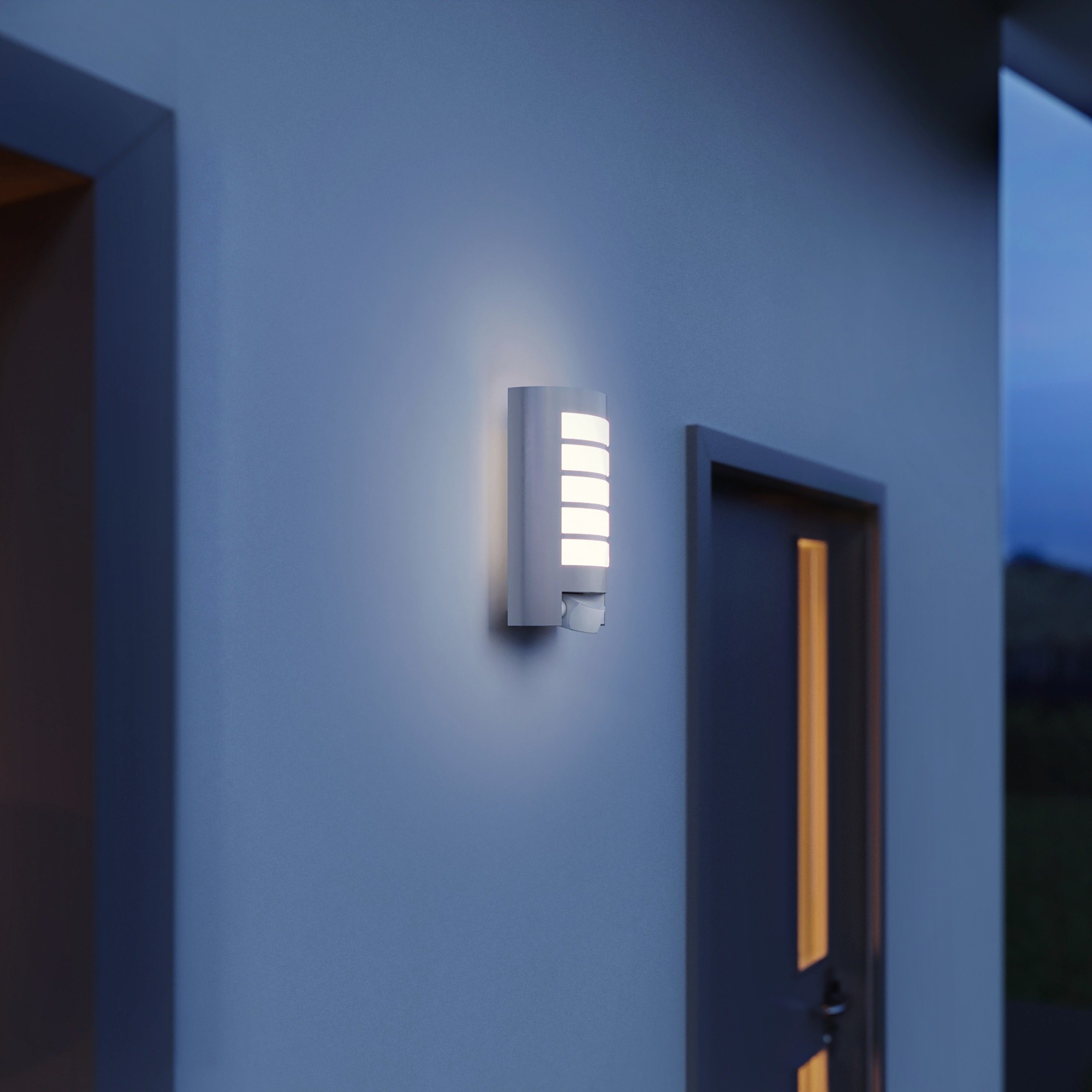 steinel Außen-Wandleuchte L 12 S, ohne Leuchtmittel, 180° Bewegungsmelder, Wandlampe, E27, 60W