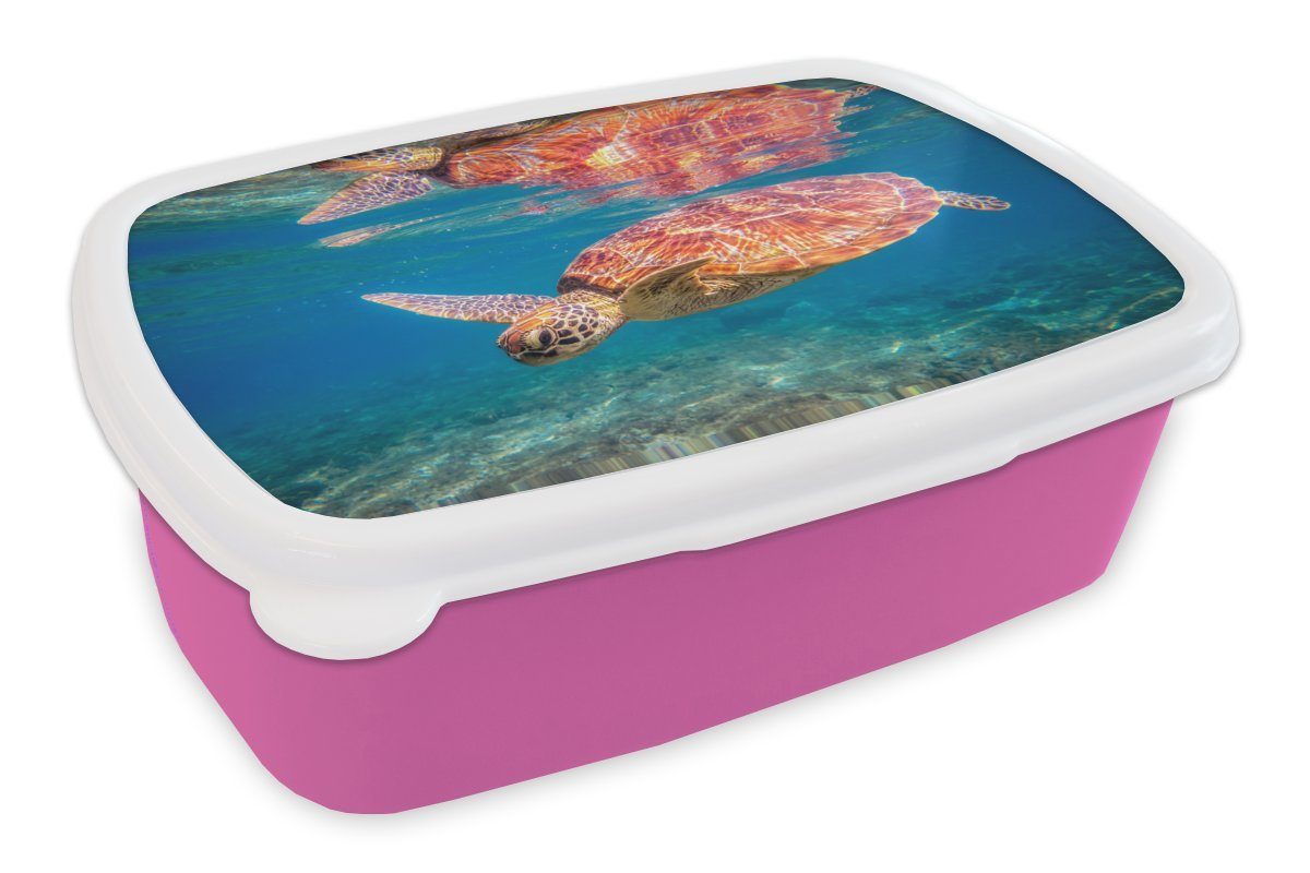 MuchoWow Lunchbox Schildkröte - Schwimmen - Wasser - Spiegelung, Kunststoff, (2-tlg), Brotbox für Erwachsene, Brotdose Kinder, Snackbox, Mädchen, Kunststoff rosa