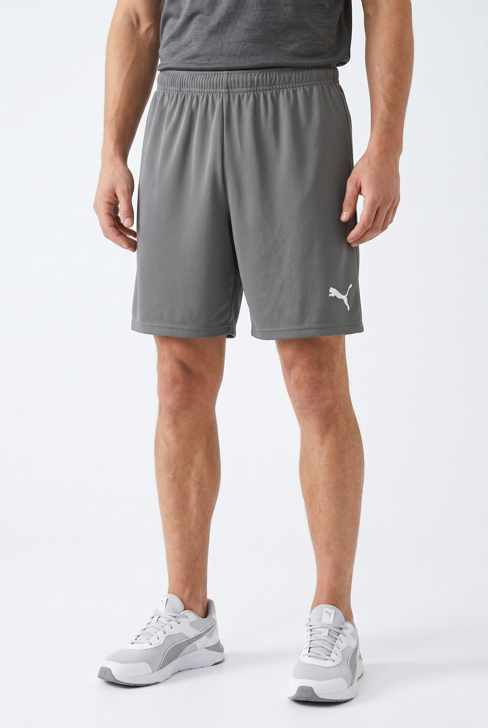 PUMA Trainingsshorts TEAMRISE SHORT atmungsaktives Material, mit DryCELL Technologie, elastischer Bund