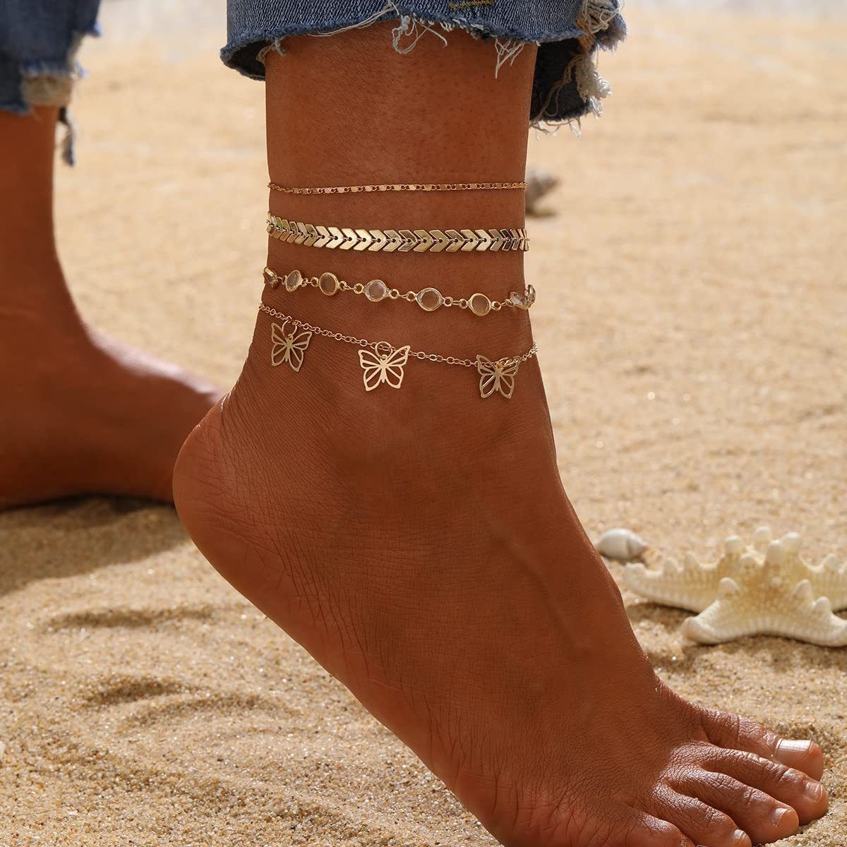 MOPUEA Fußkette Damen-Knöchelarmband, verstellbar, Farbe Gold (Boho Multi Geschichtet Schmetterling Fußkettchen Armband, 4-tlg., für Frauen und Mädchen Sommer Strand Abschlussfeiern), Vielseitig kombinierbar, vielseitiger Fußschmuck für Sommerausflüge