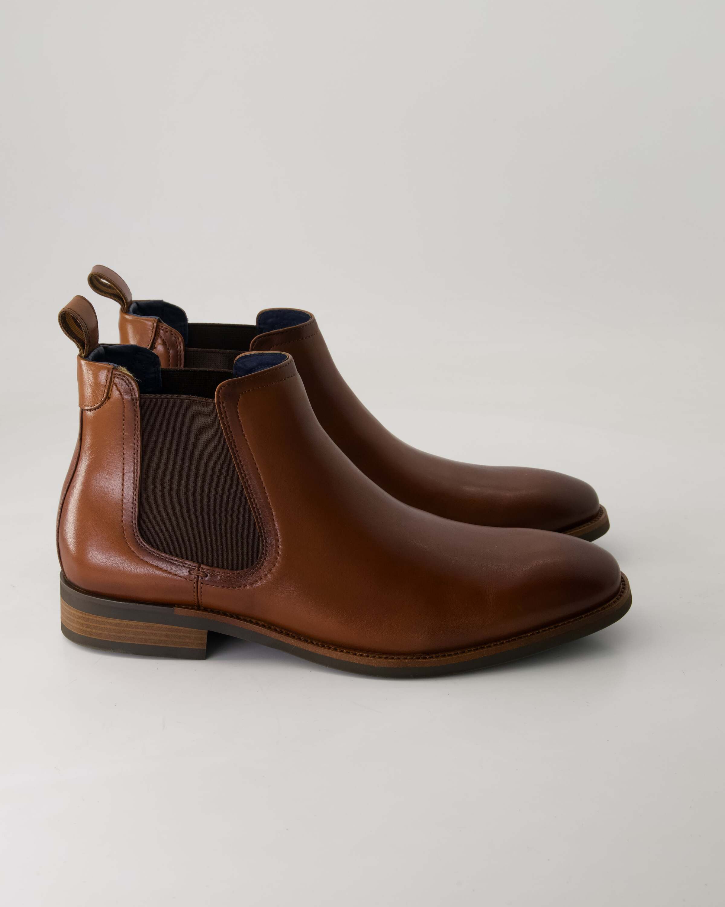 DANIEL KENNETH V5391-02 Chelseaboots Obermaterial: Leder