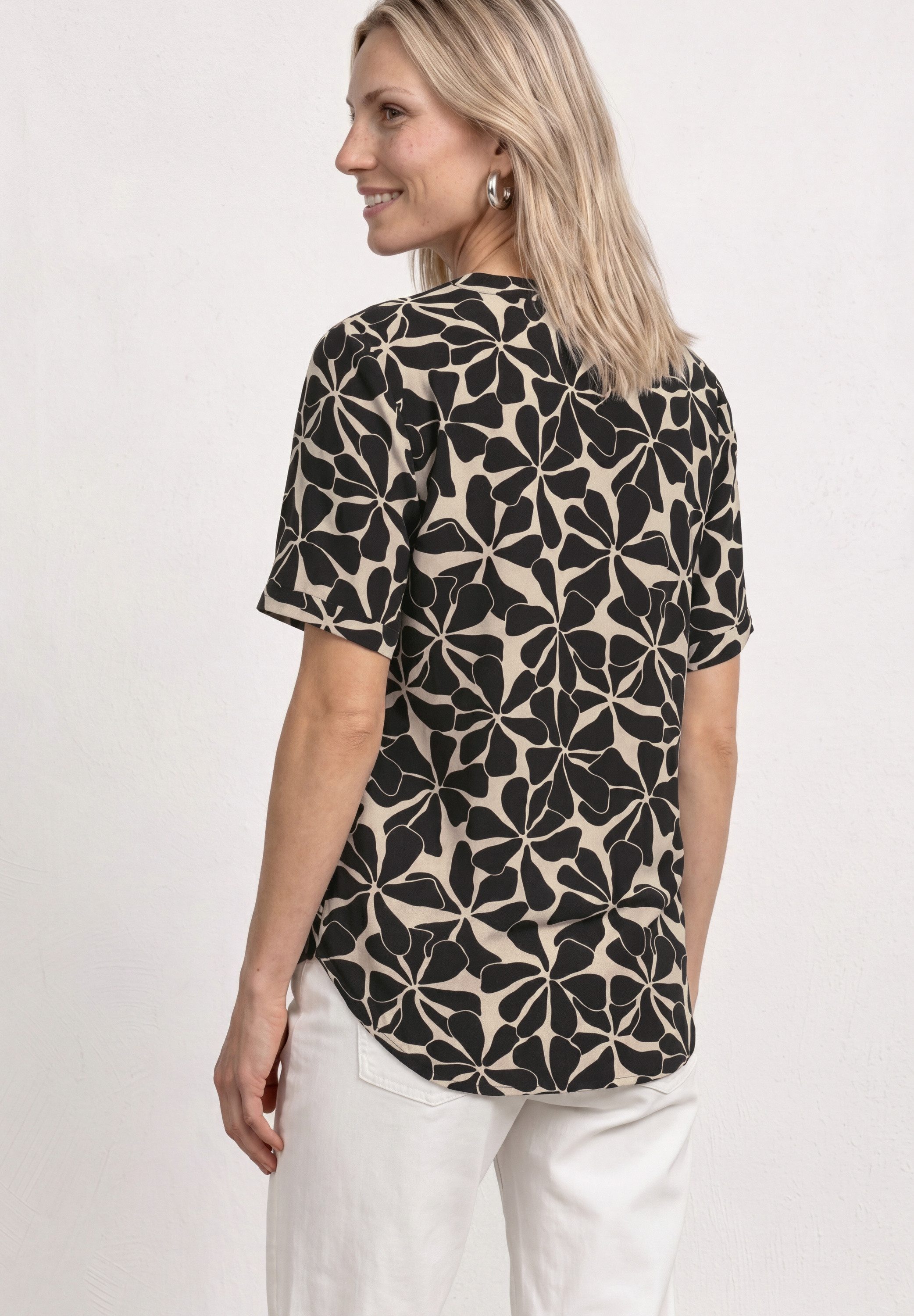 STREET ONE Shirtbluse aus softer Viskose – Bild 2 von 5