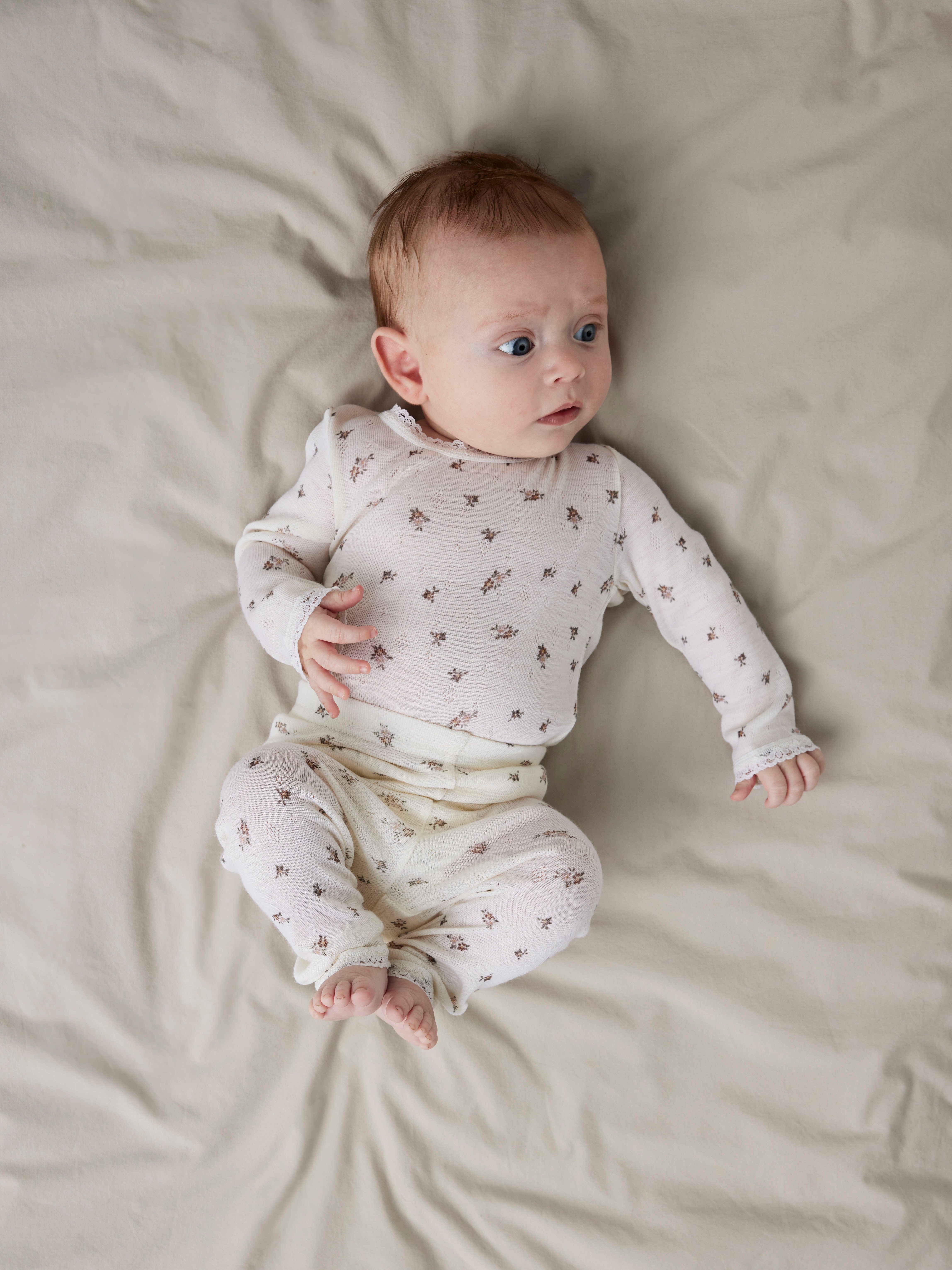 Name It Langarmbody NBFWANG WOOL NEEDLE LS BODY NOOS aus reiner Merinowolle