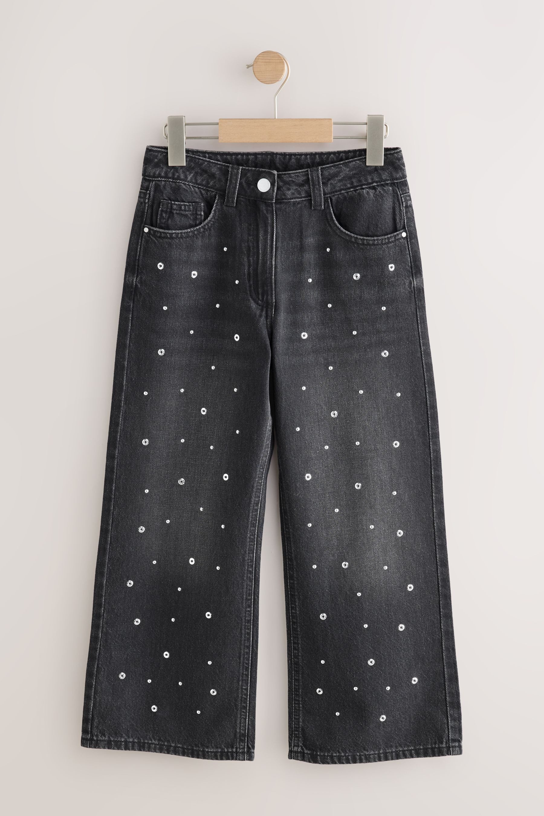 Weite Jeans Verzierte Jeans mit weitem Hosenbein und Nieten