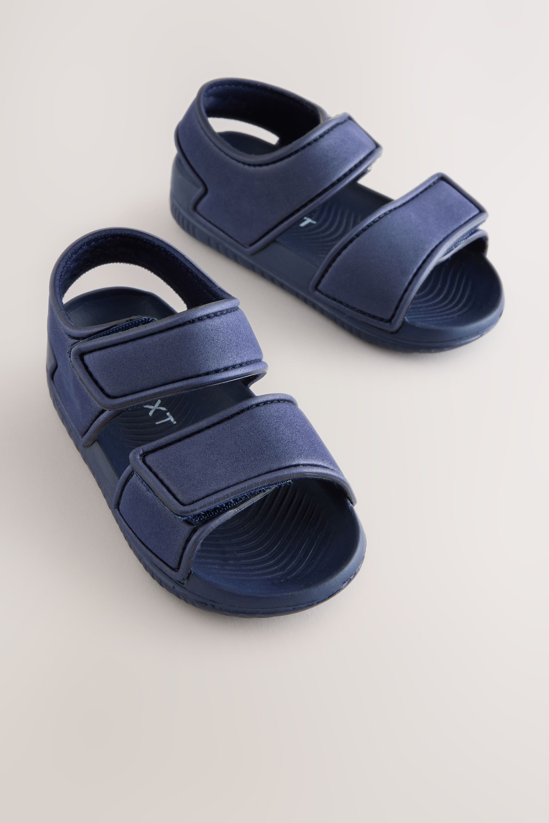 Next Sandalen mit Klettverschluss Sandale (1-tlg)
