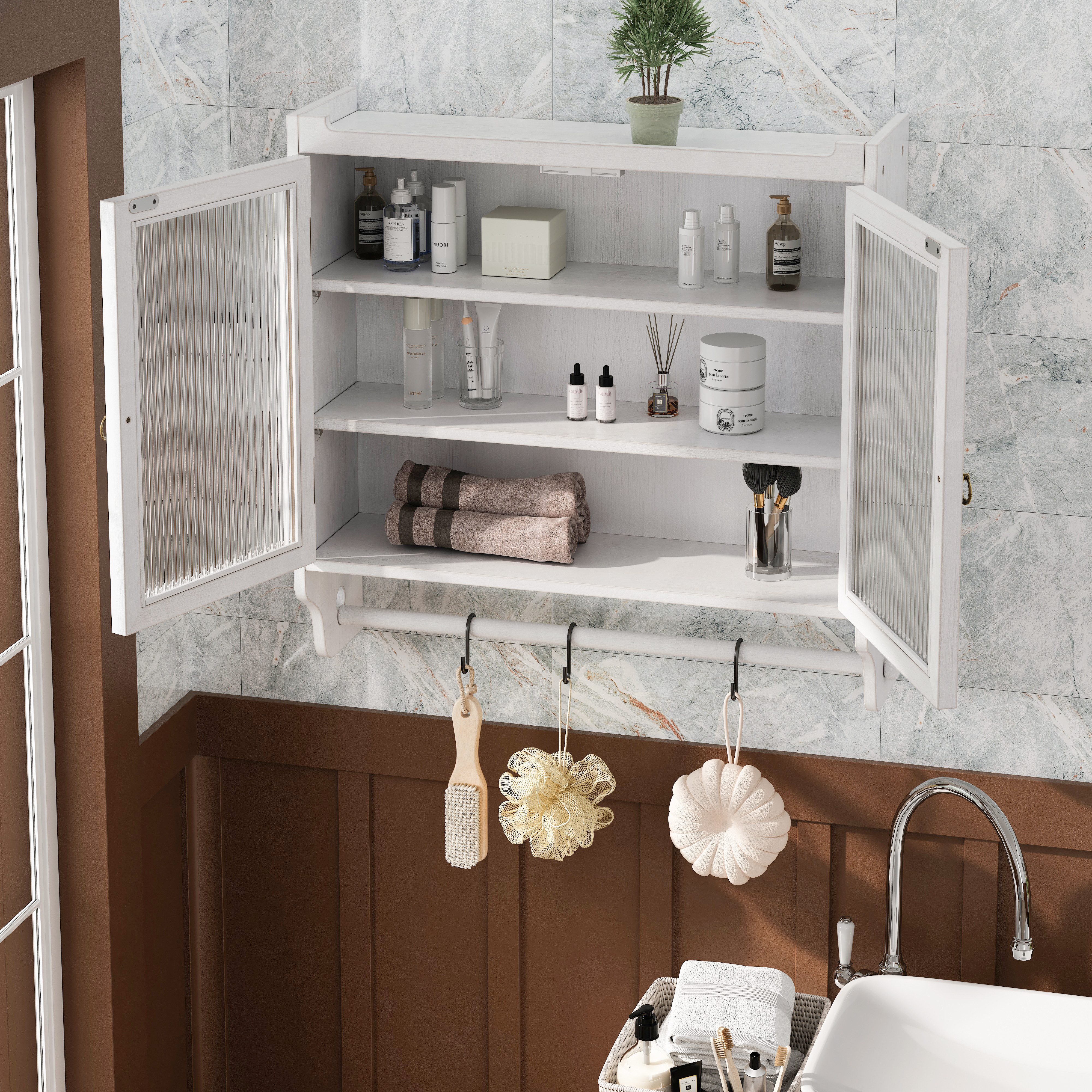 HAUSS SPOLE Hängeschrank Badezimmerschrank Badmöbel Set Vintage-Wandschrank mit Handtuchhalter (Vintage 63 cm Wandregal mit Doppelglastüren – 3 Stufiger Stauraum mit Handtuchhalter, Naturholz – Wandmontage für Badezimmer, Küche, Esszimmer – Stabil & Platzsparend) Gewichtskapazität: 5 kg pro Regal