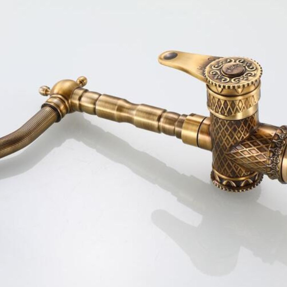 Kinaree Badarmatur Retro Messing Wasserhahn NAMAR Messing, Ornamente, gebürstet