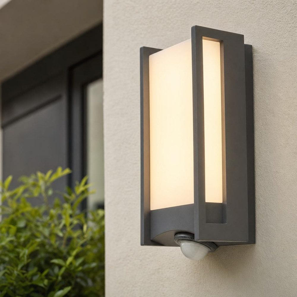 LUTEC LED Außen-Wandleuchte, LED-Leuchtmittel fest verbaut, Warmweiß, LED Außenwandleuchte Aluminium Anthrazit opal Bewegungsmelder H 27 cm
