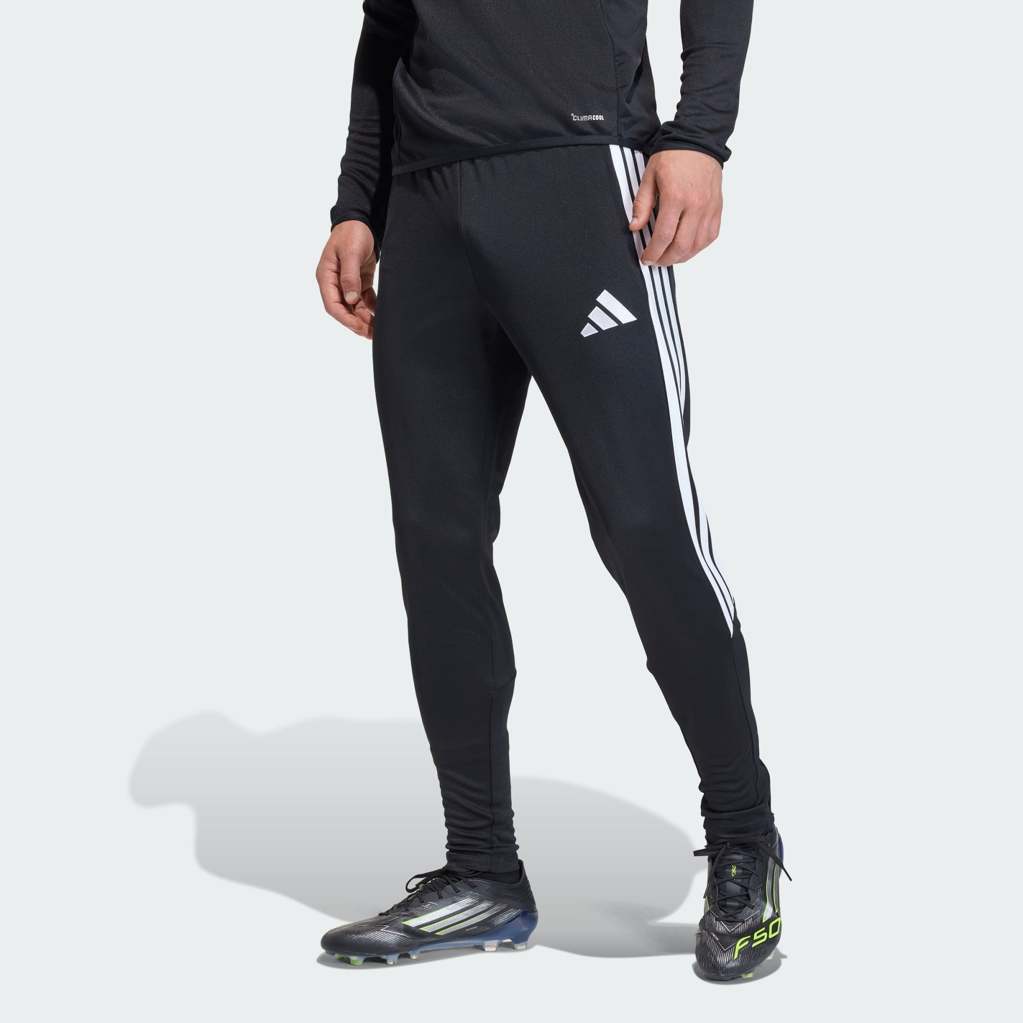 adidas Performance Trainingshose TIRO26 LIGA TRAININGSHOSE, REGULÄR GESCHNITTEN (1-tlg)
