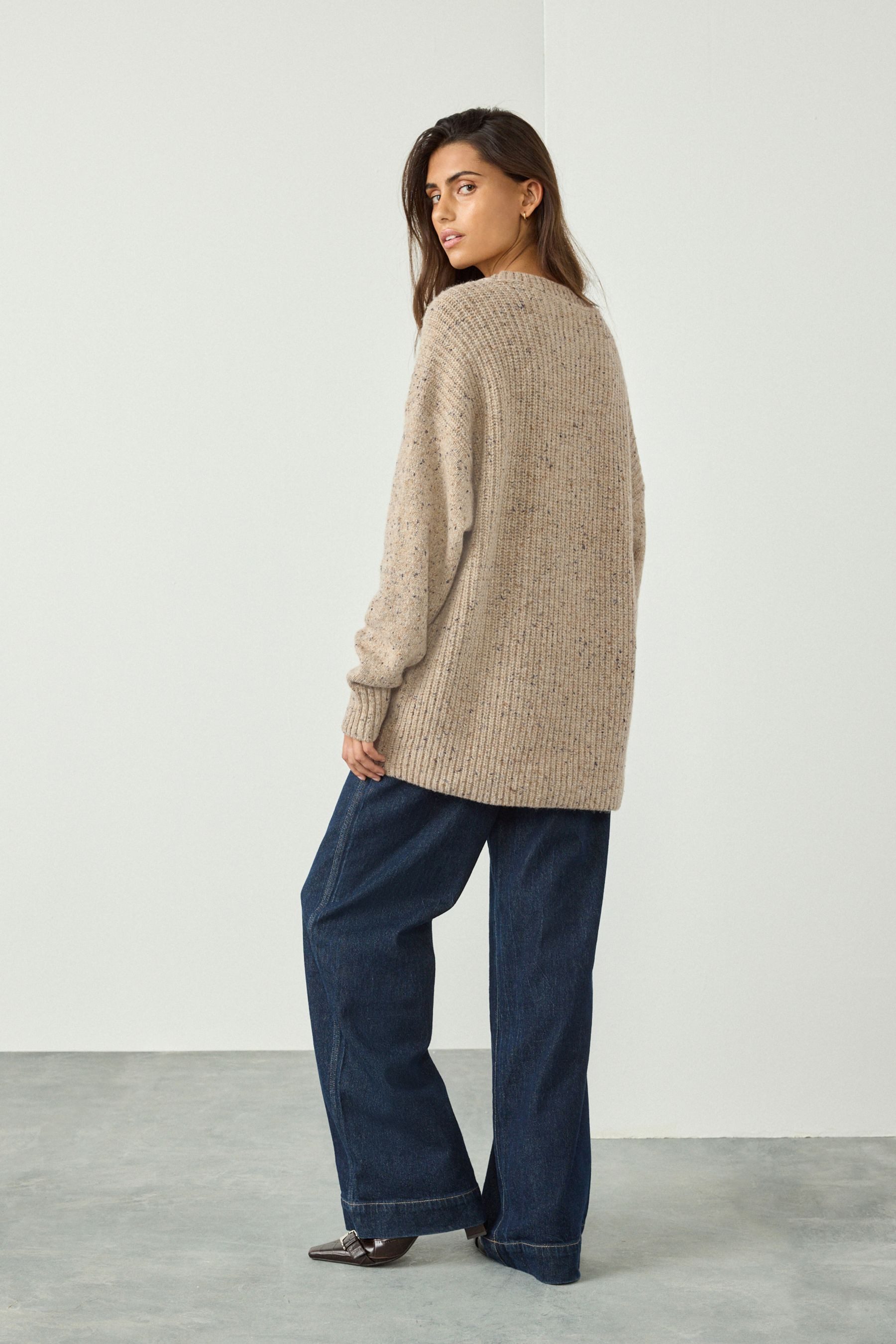 Next V-Ausschnitt-Pullover Längerer Pullover mit V-Ausschnitt, günstig online kaufen