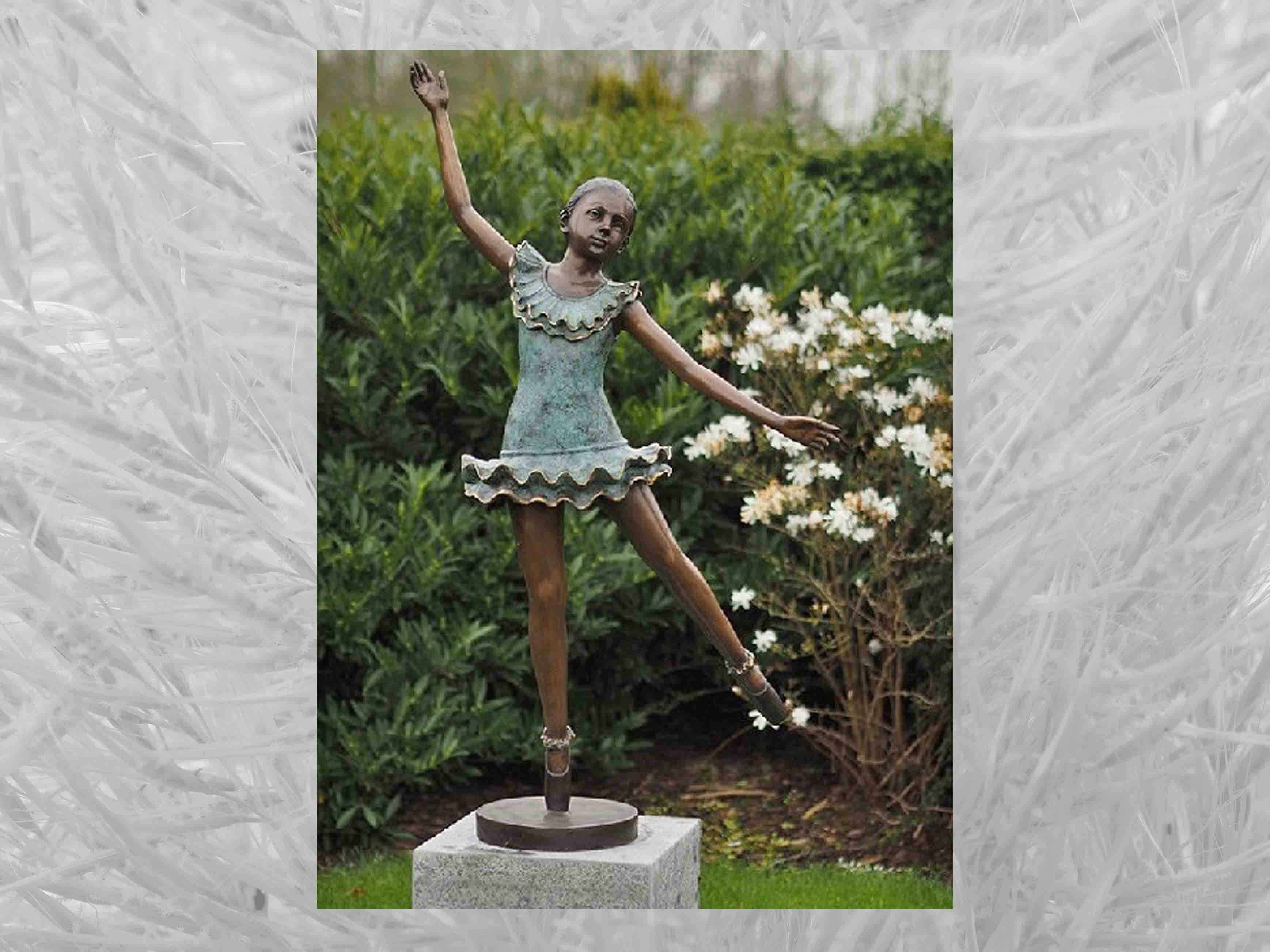 IDYL Gartenfigur IDYL Bronze-Skulptur Ballerina, Bronze