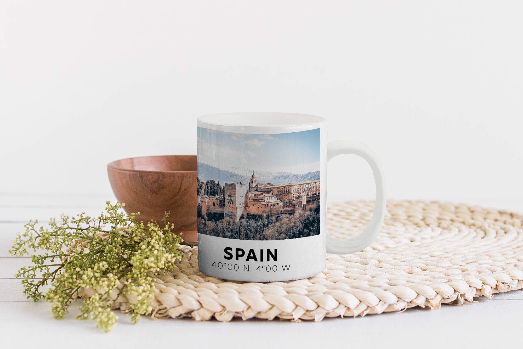 Teetasse, Geschenk Berge Spanien - Sommer, Kaffeetassen, Becher, - Tasse - Keramik, Burg MuchoWow Teetasse,