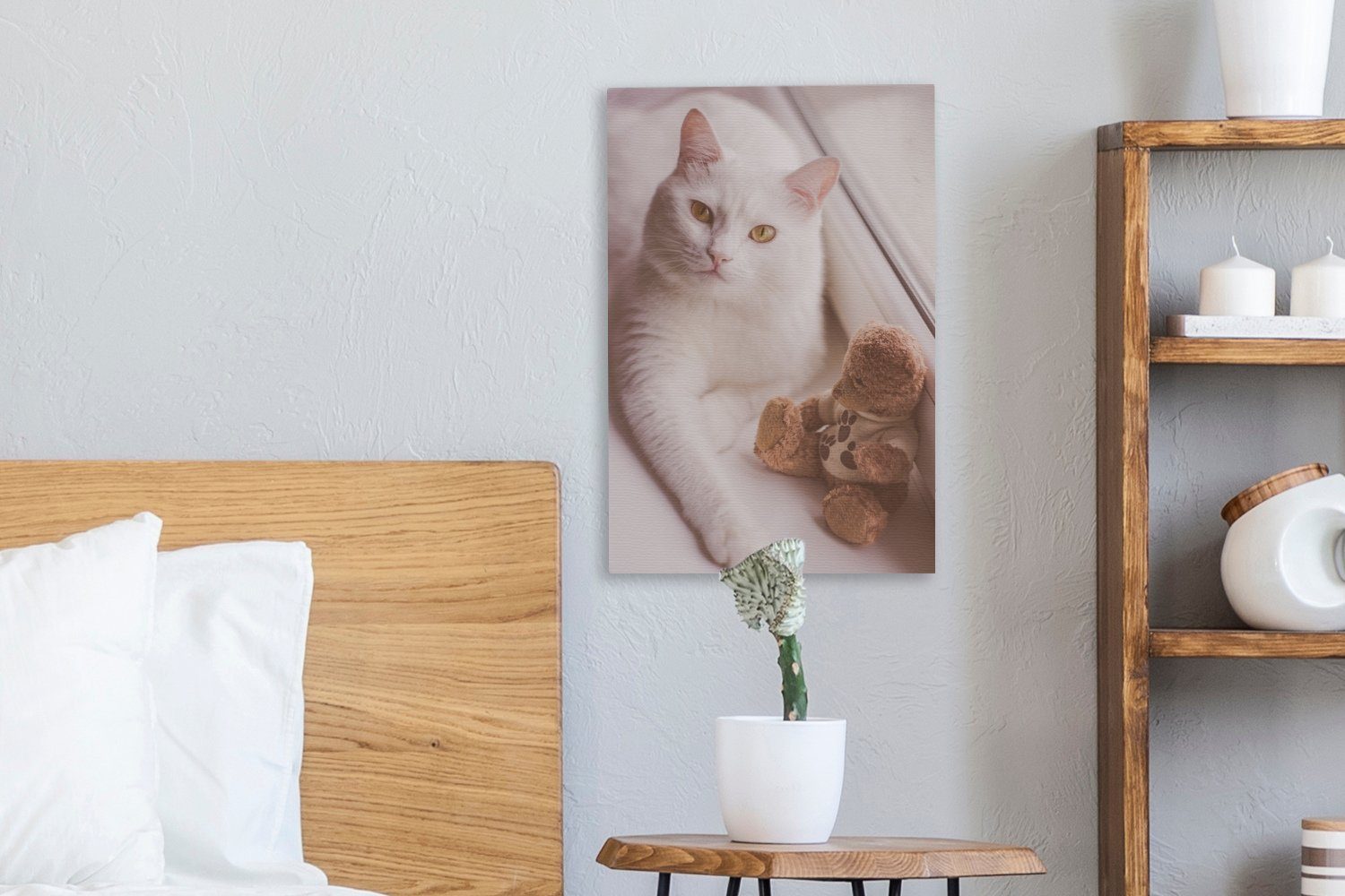 Teddybär Weiße (1 cm Gemälde, inkl. liegend, Leinwandbild neben St), fertig Zackenaufhänger, Leinwandbild OneMillionCanvasses® einem Katze 20x30 bespannt
