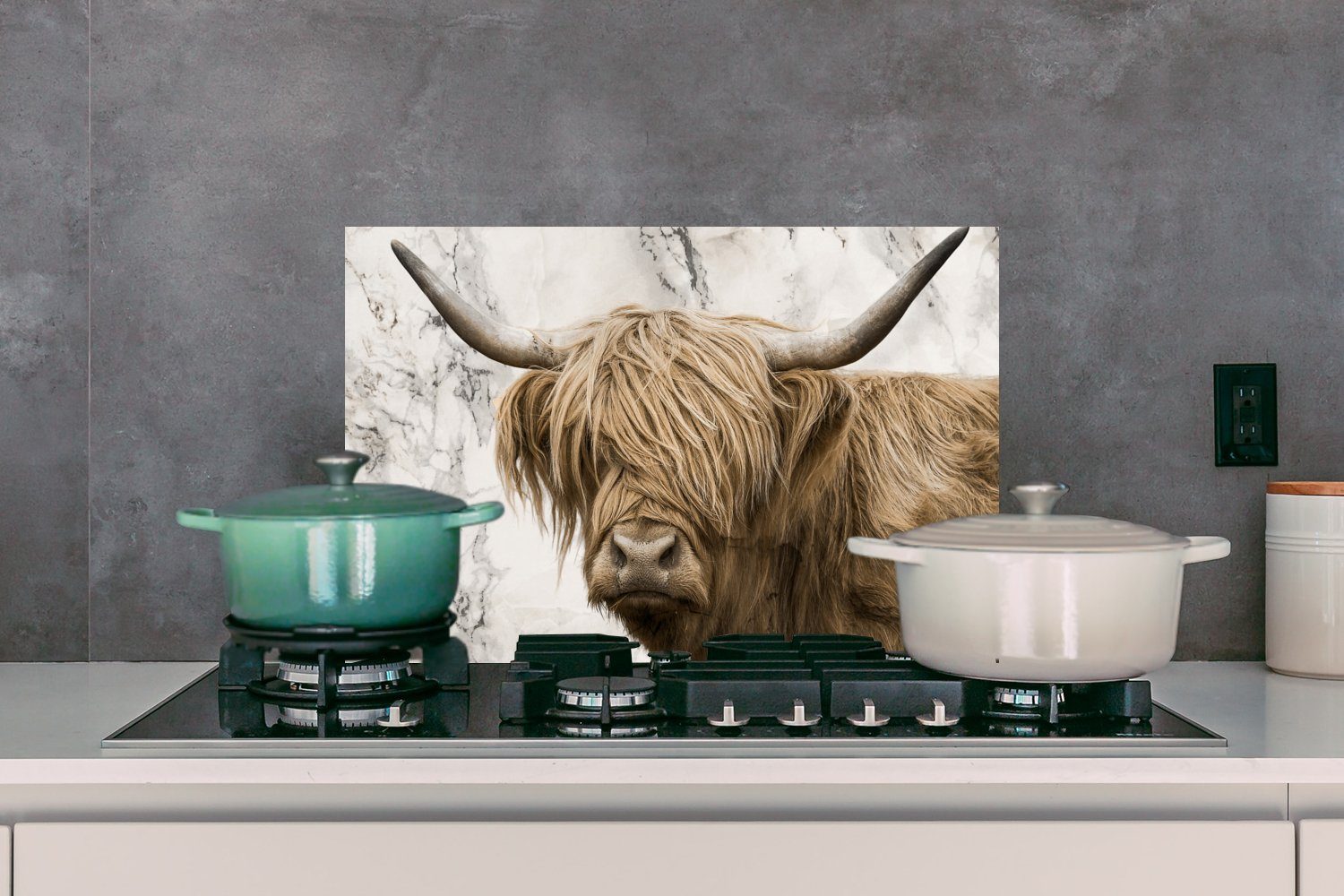 Wandschutz, Highlander Tiere, - 60x40 (1-tlg), Küchenrückwand MuchoWow Marmor cm, Schottischer küchen aus Herdblende Temperaturbeständig -