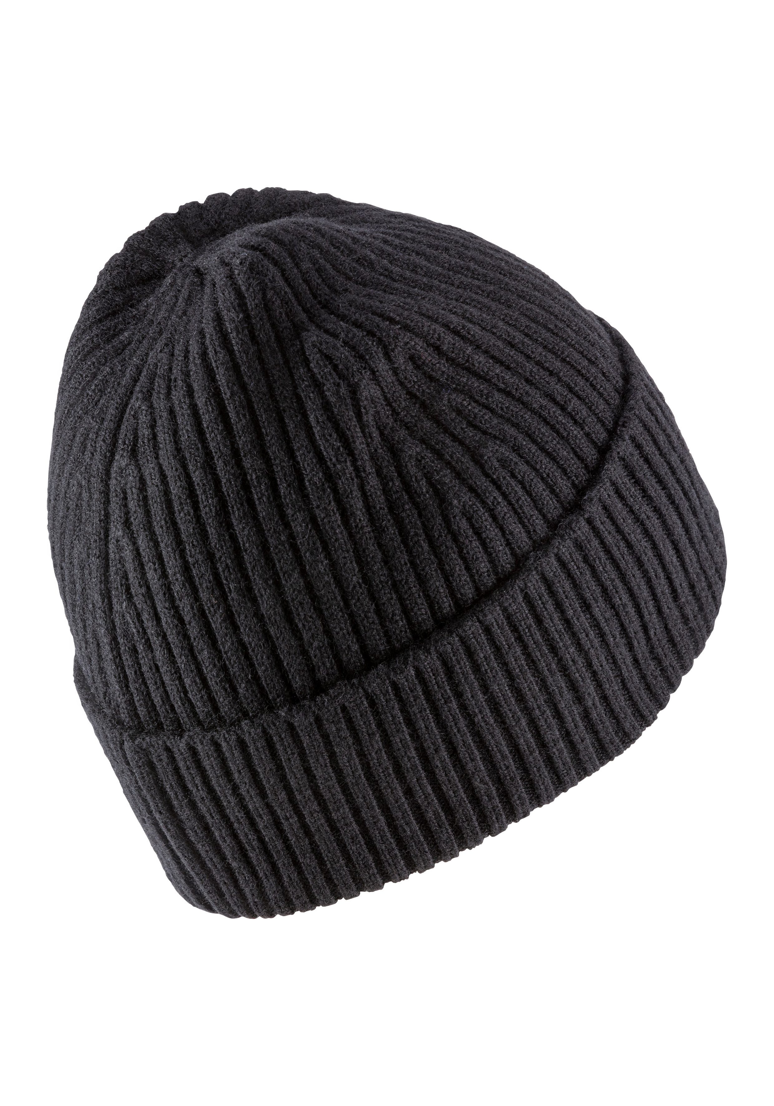 HUGO Beanie Xola mit Labelaufnäher, unisex
