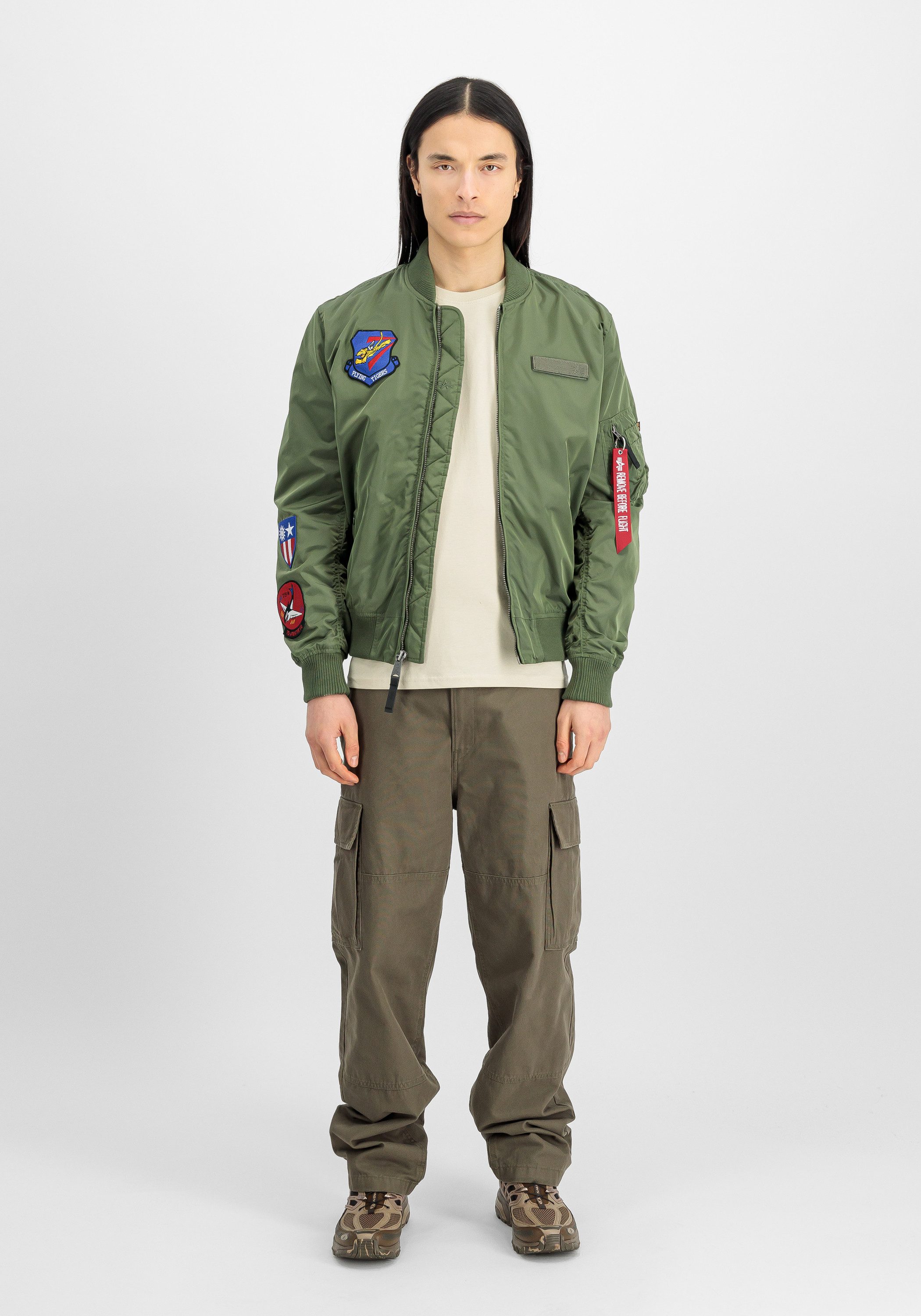 Alpha Industries Bomberjacke MA-1 TT Flying Tigers Light