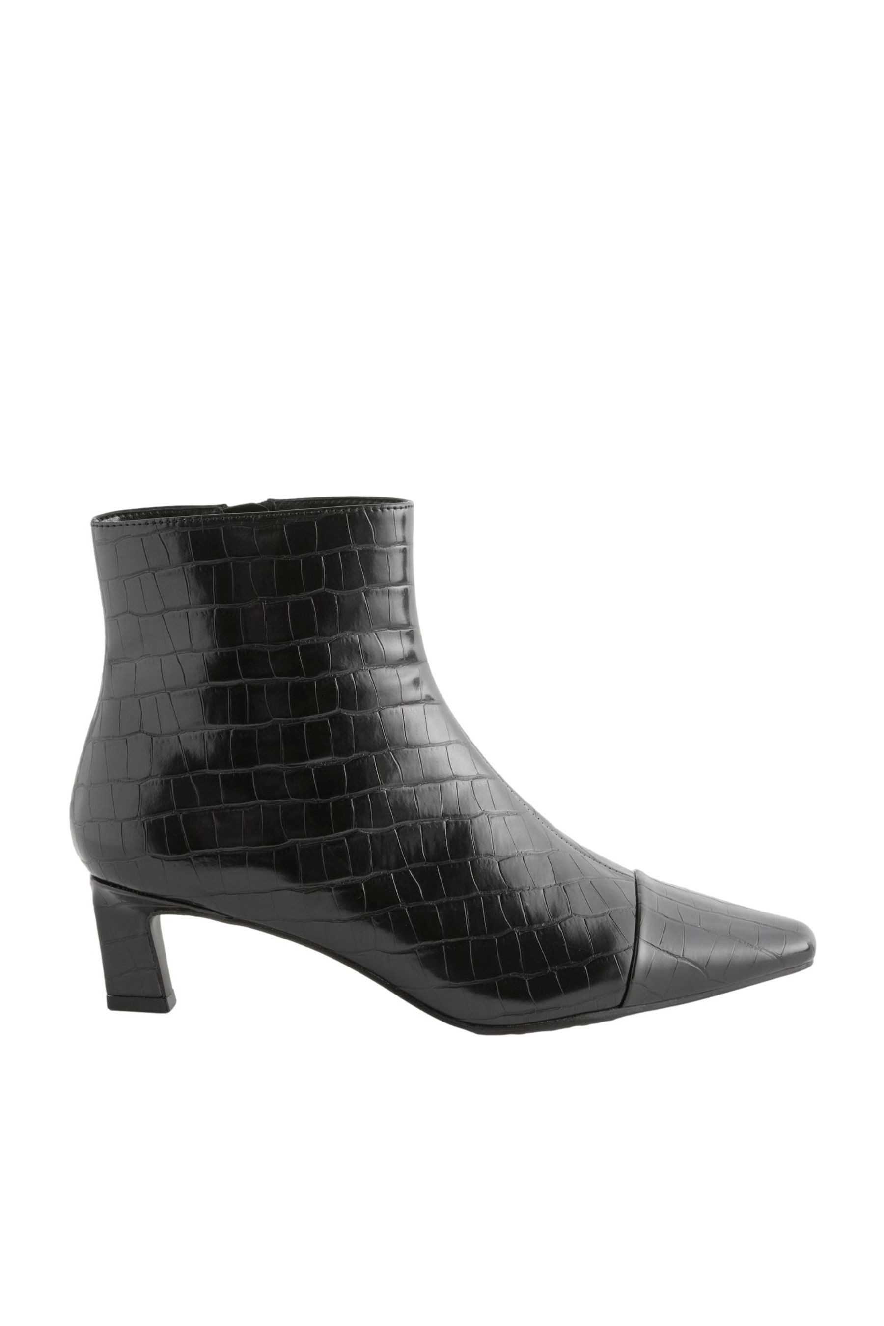 Next Forever Comfort® Stiefelette in Karreeform günstig online kaufen