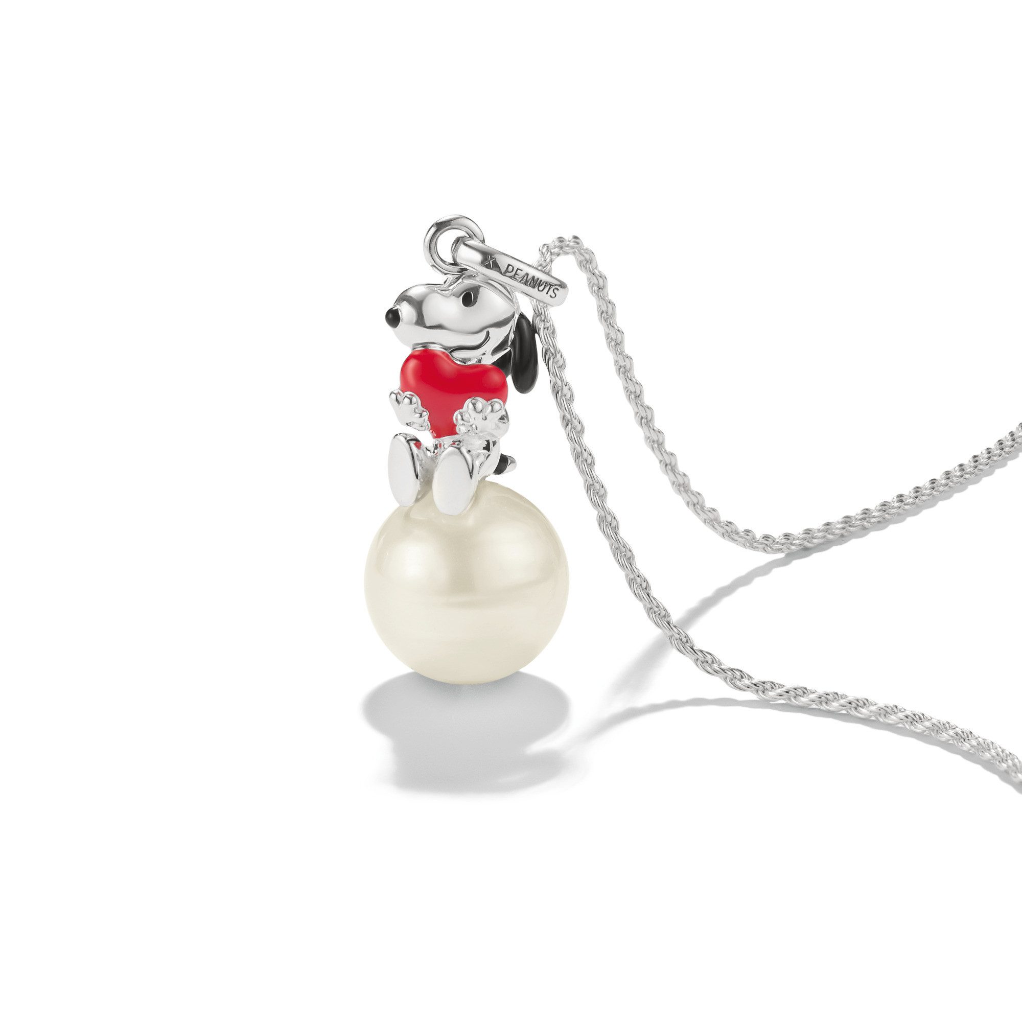 THOMAS SABO Kettenanhänger THOMAS SABO x Peanuts Anhänger Snoopy mit Herz auf Schneeball, mit Perle (imitiert)