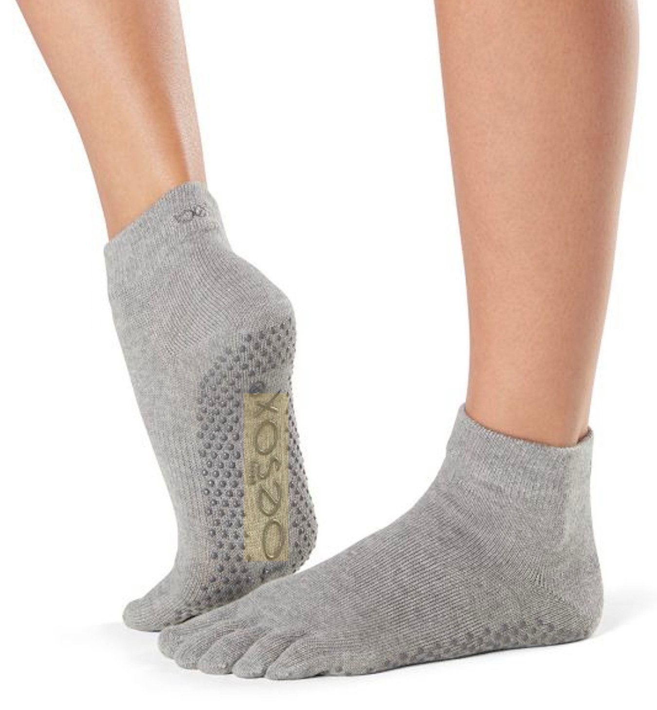 ToeSox Sportsocken Toesox Full Toe ANKLE Logo auf der Ferse und in der Gummierung der Sohle