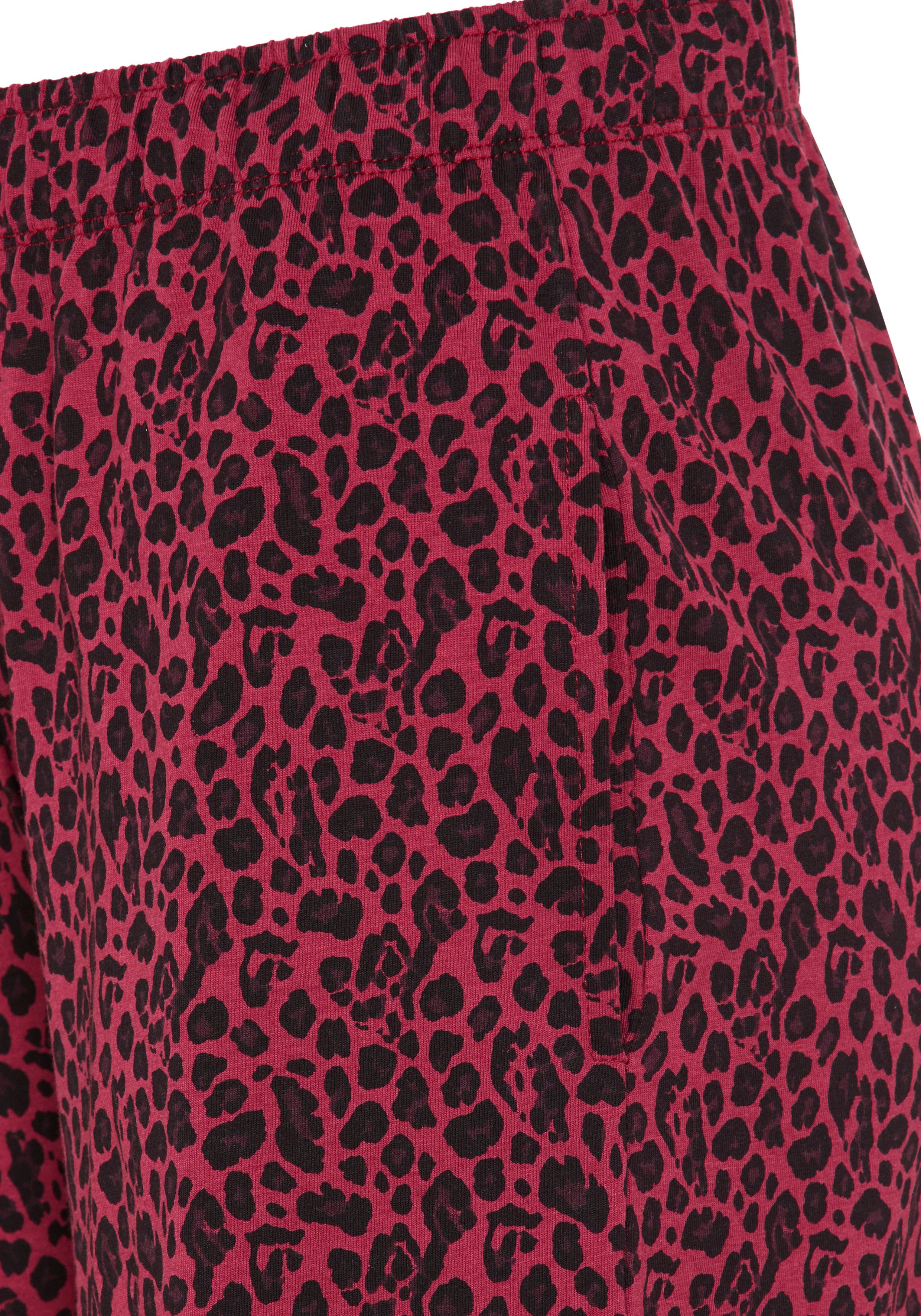 s.Oliver Pyjamahose (1-tlg) mit weitem Bein