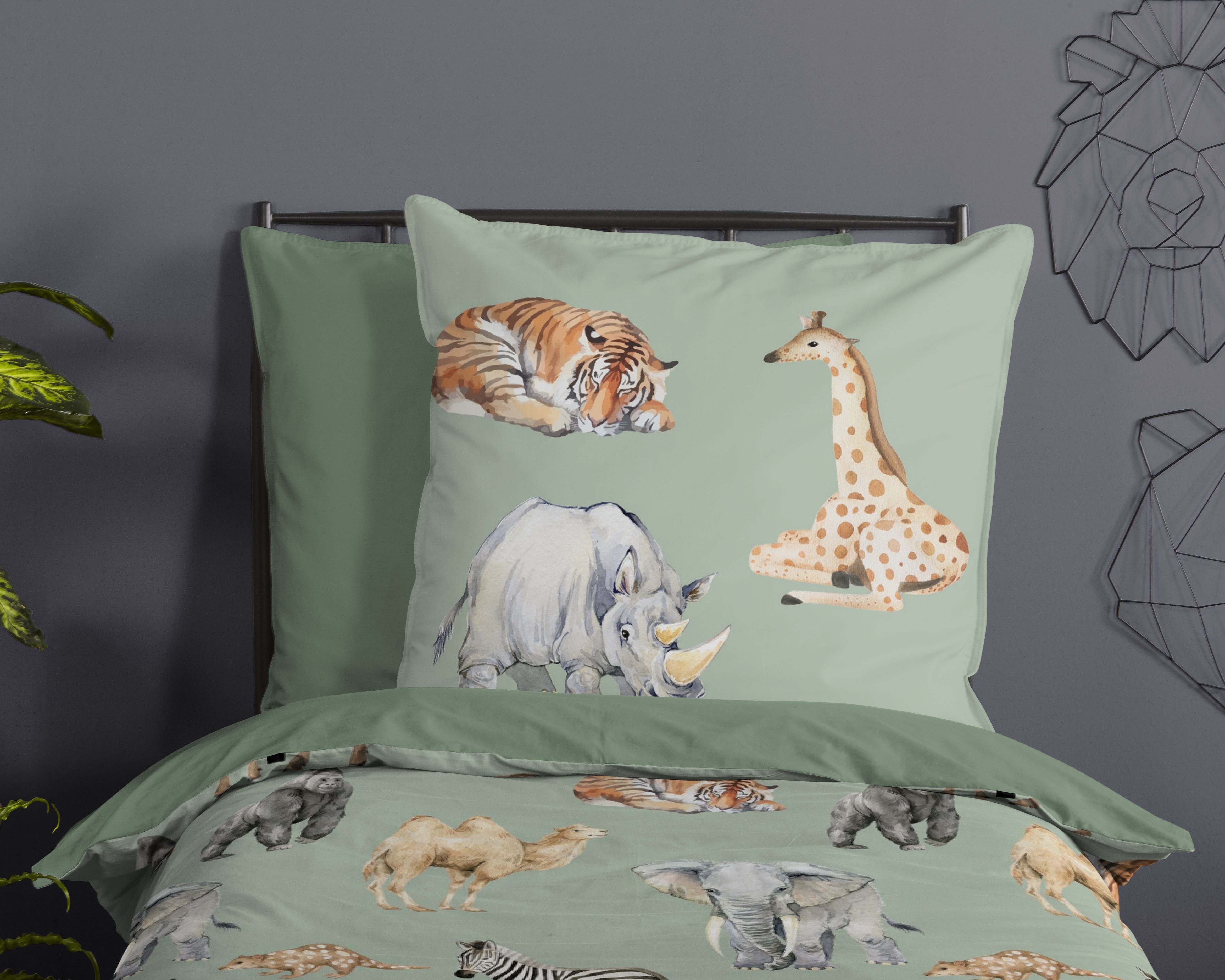 PURE luxury collection Kinderbettwäsche Safari, Microfaser, 2 teilig, Mikrofaser, 135x200, Pflegeleicht, Wendeoptik, Kind, Tier, Tiere, Grün – Bild 3 von 5