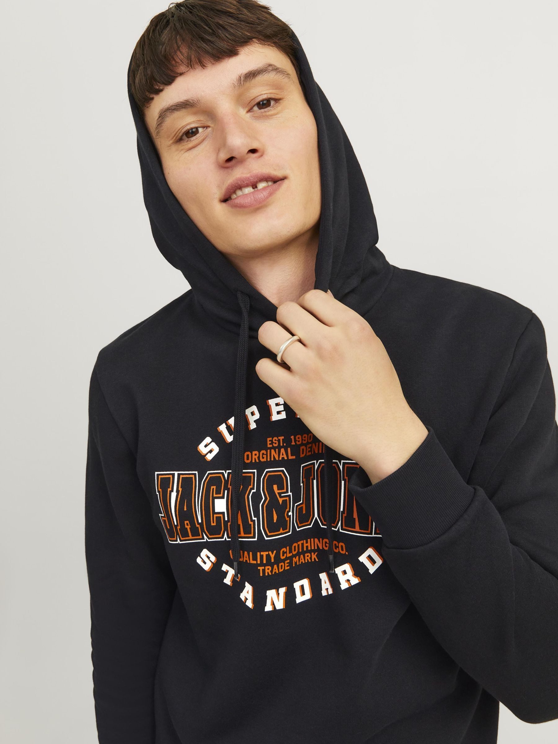 Jack & Jones Kapuzensweatshirt JJELOGO SWEAT HOOD 2 COL 24/25 NOOS mit Logo günstig online kaufen