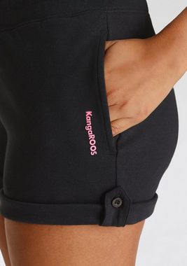 KangaROOS Sweatshorts zum Krempeln mit Riegel und Knopf