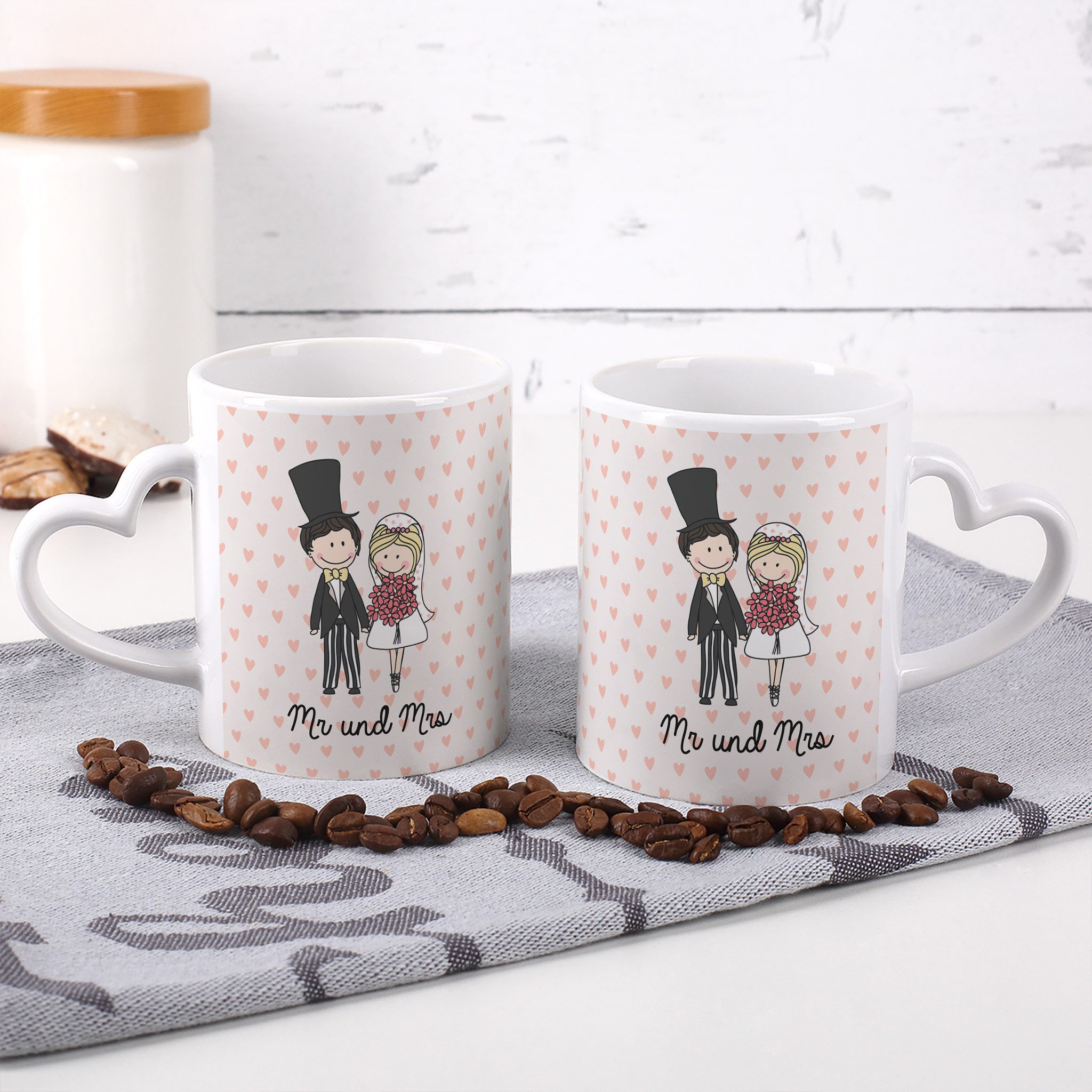 Herz & Heim Tasse 2er Set mit Henkel in Herzform und Motiven für Paare