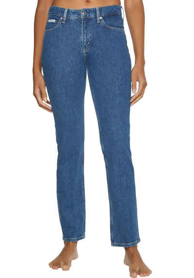 Calvin Klein Slim-fit-Jeans »MID RISE SLIM« mit Calvin Klein Leder-Badge hinten am Bund