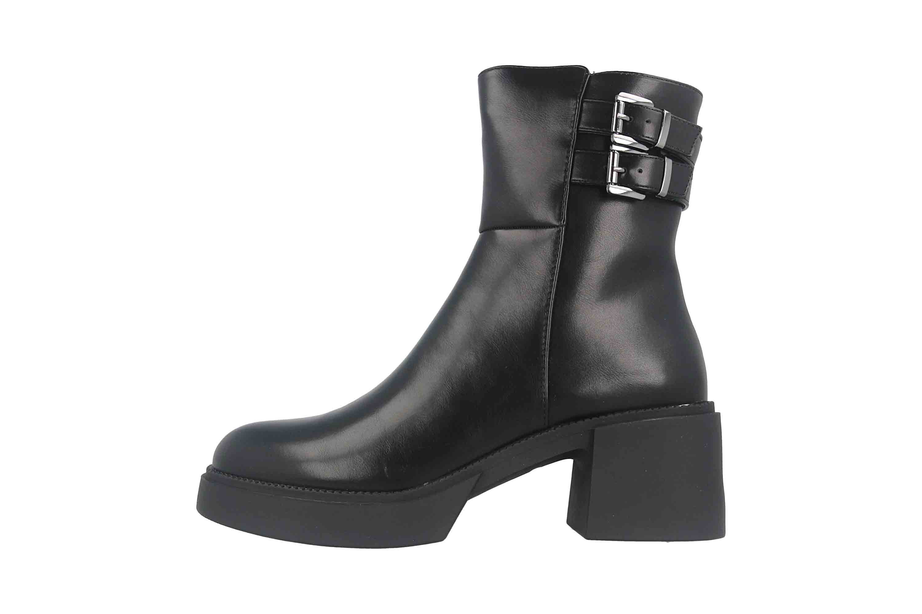 2TT0301404 Black PU Stiefel